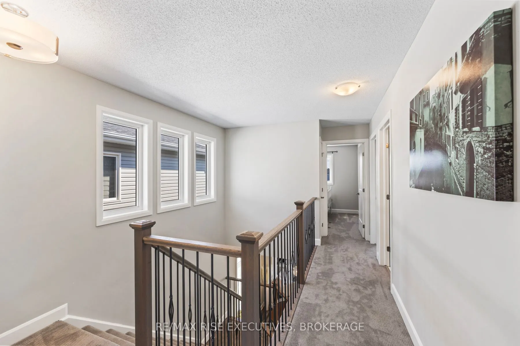 1219 Max Crescent