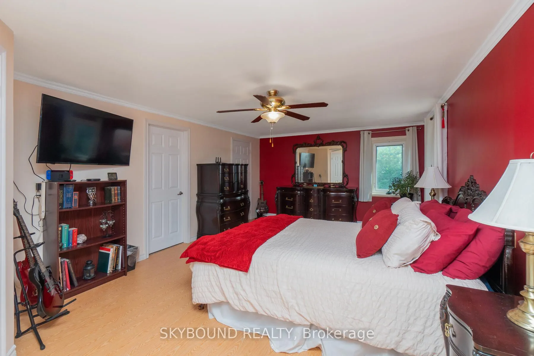 9206 Sideroad 17 Road