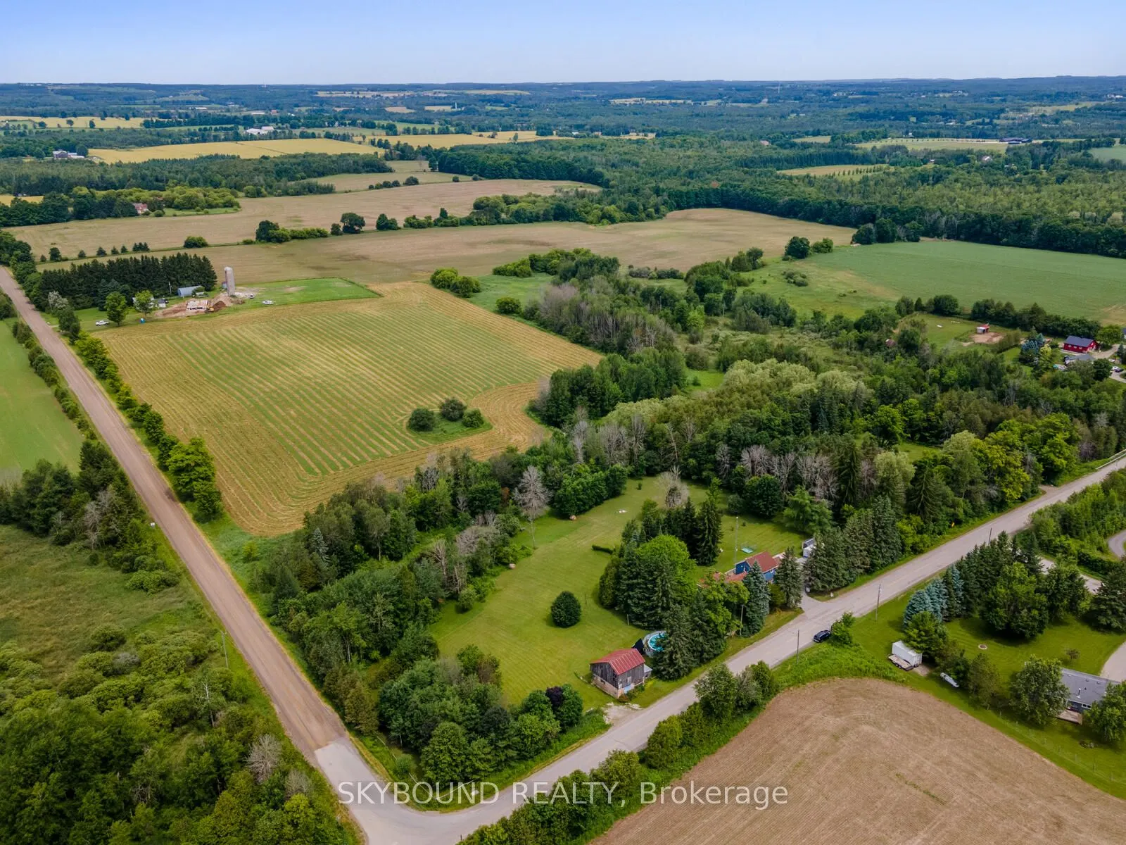 9206 Sideroad 17 Road