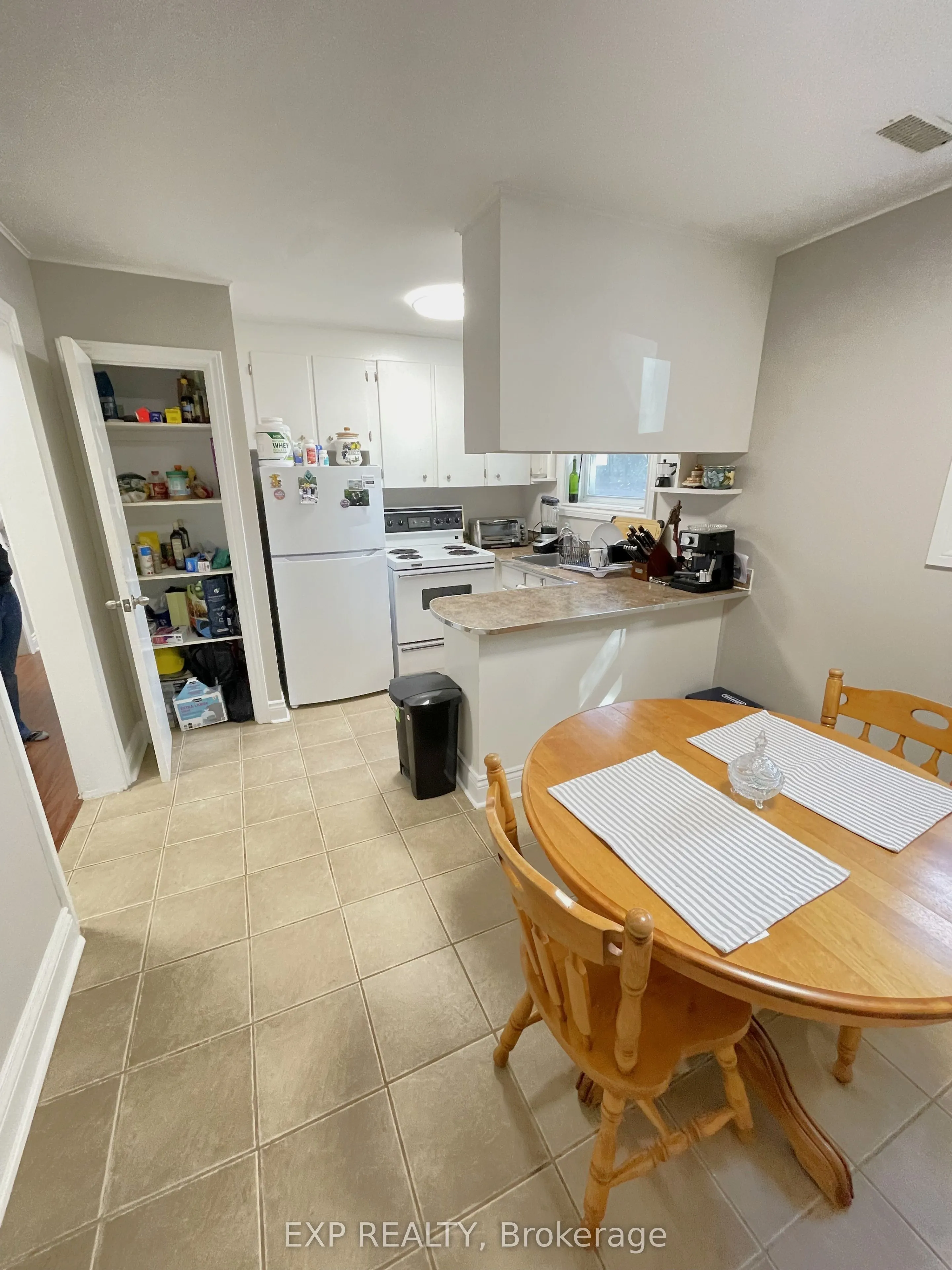 42 Lavergne Street, #1