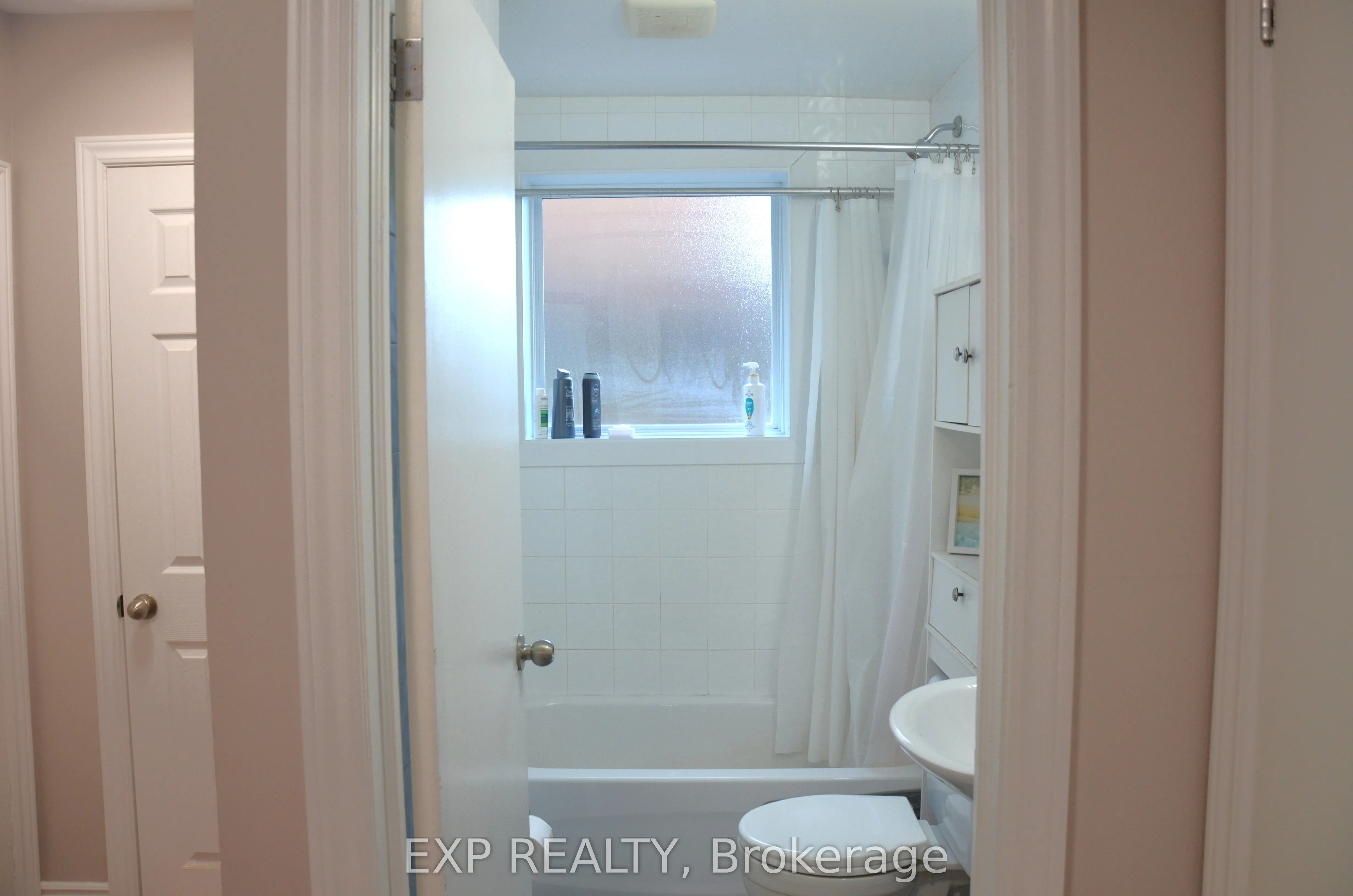 42 Lavergne Street, #1