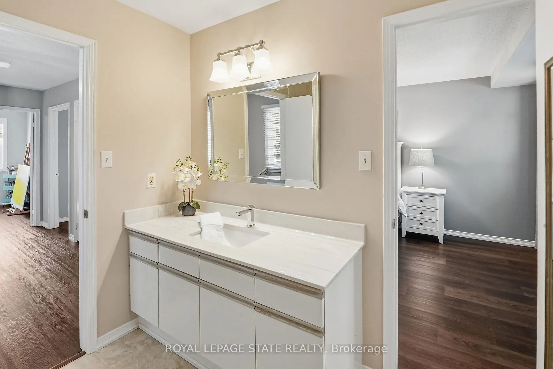 55 Kerman Avenue, #9