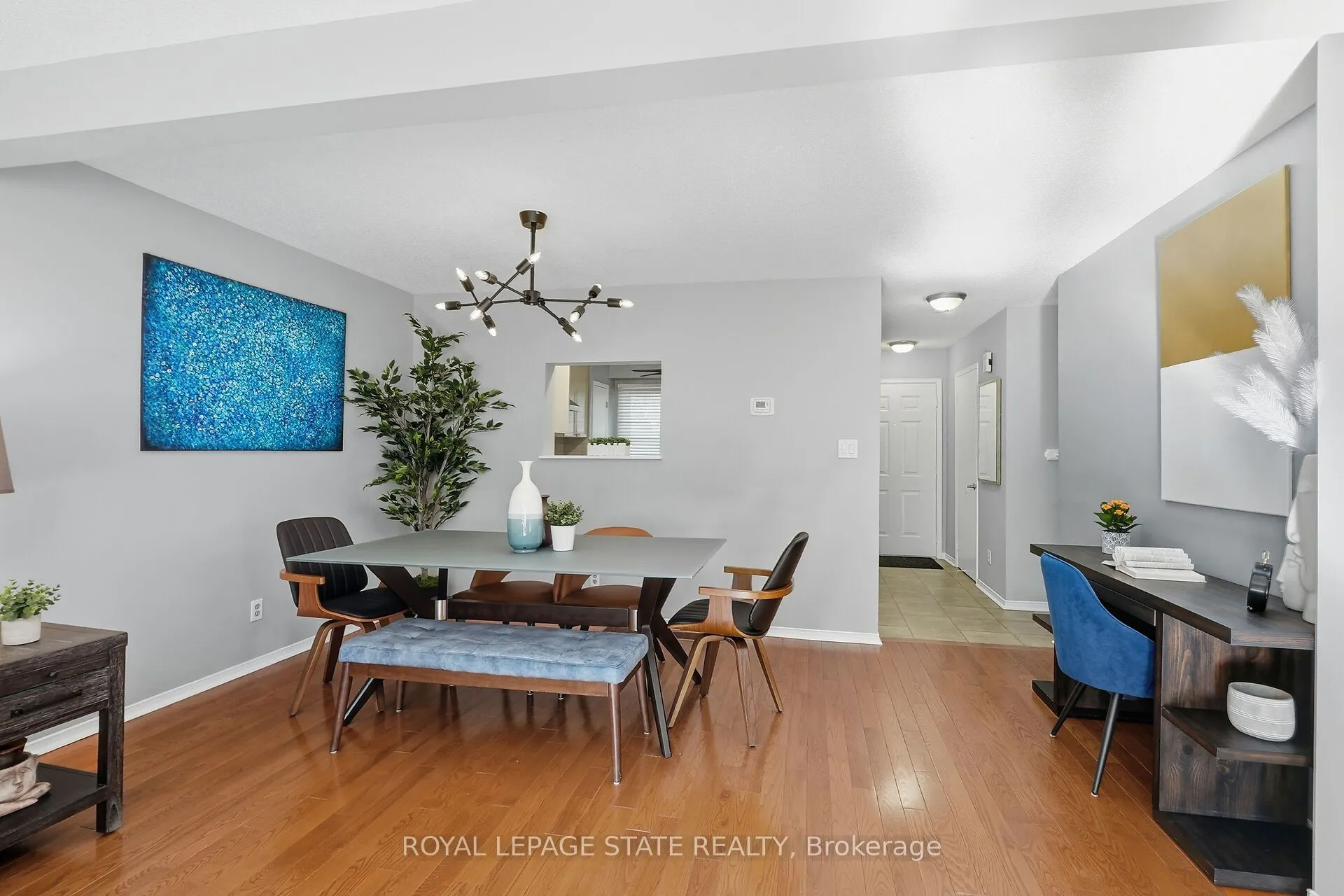 55 Kerman Avenue, #9
