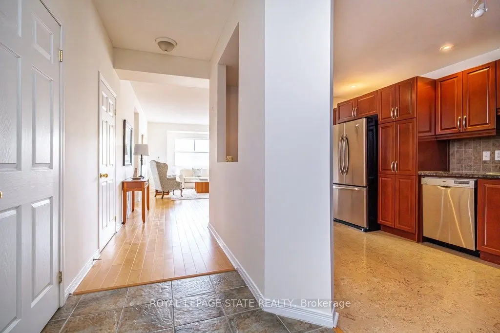 4000 Creekside Drive, #401