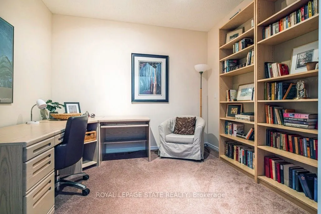 4000 Creekside Drive, #401
