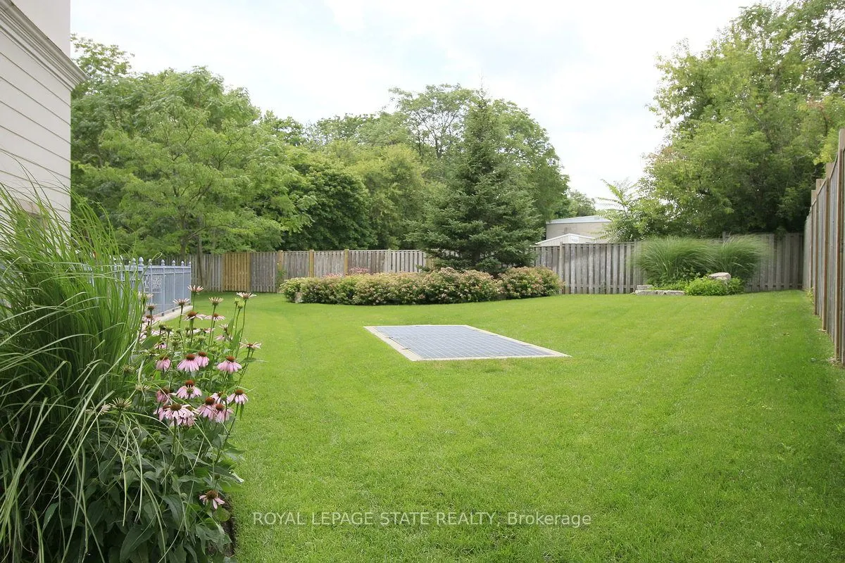 4000 Creekside Drive, #401
