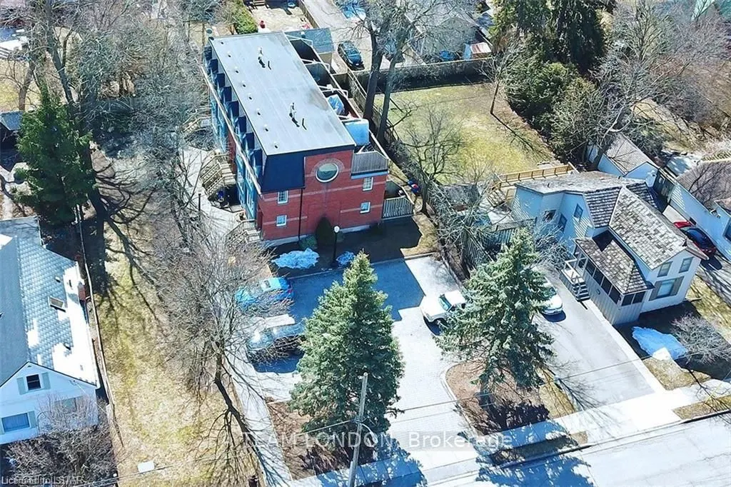 39 Regina Street, #3 & 4