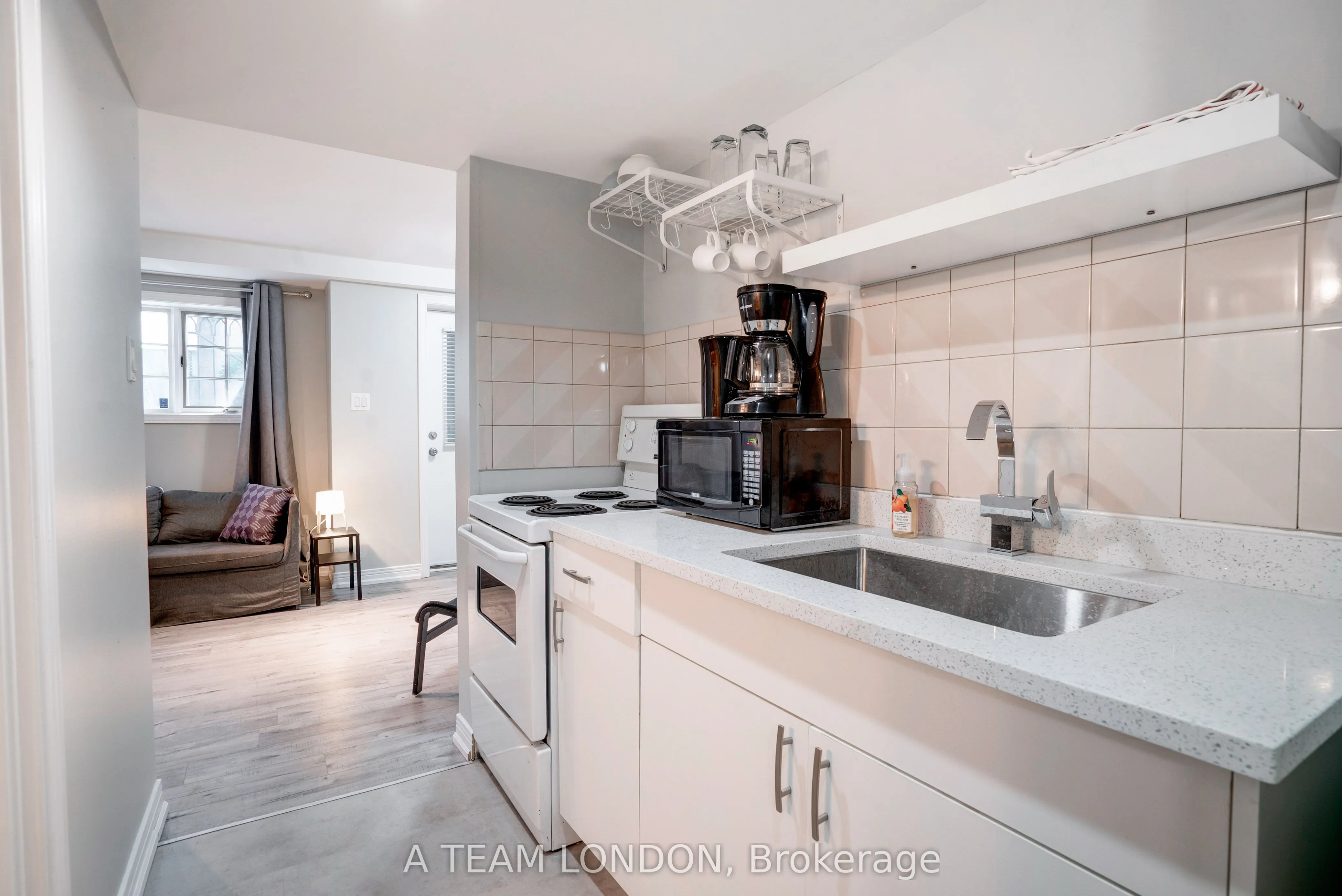 39 Regina Street, #3 & 4
