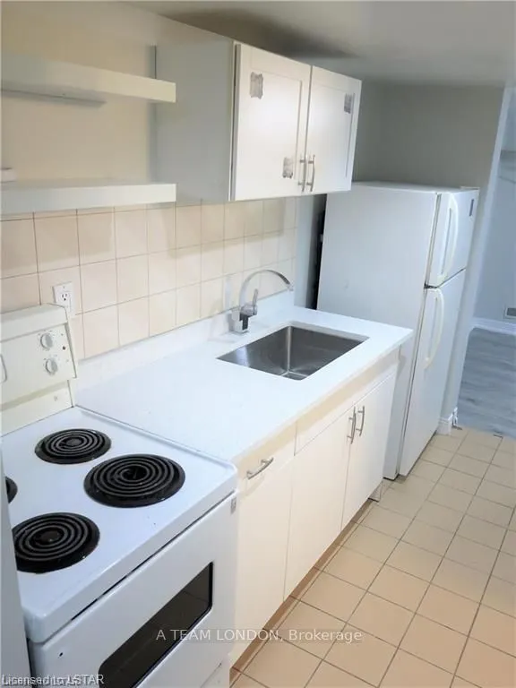 39 Regina Street, #3 & 4
