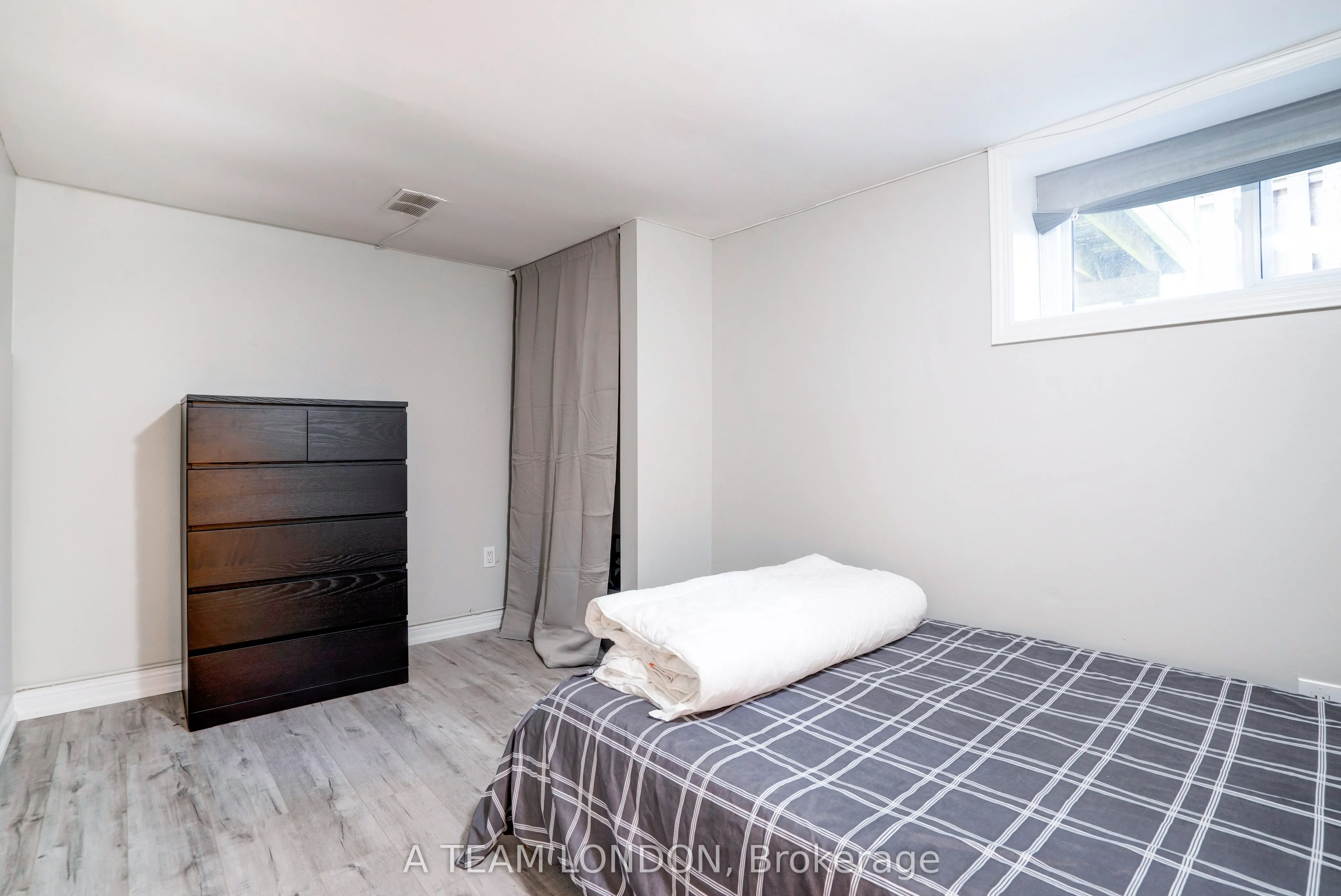 39 Regina Street, #3 & 4