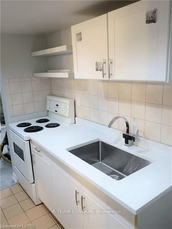 39 Regina Street, #3 & 4