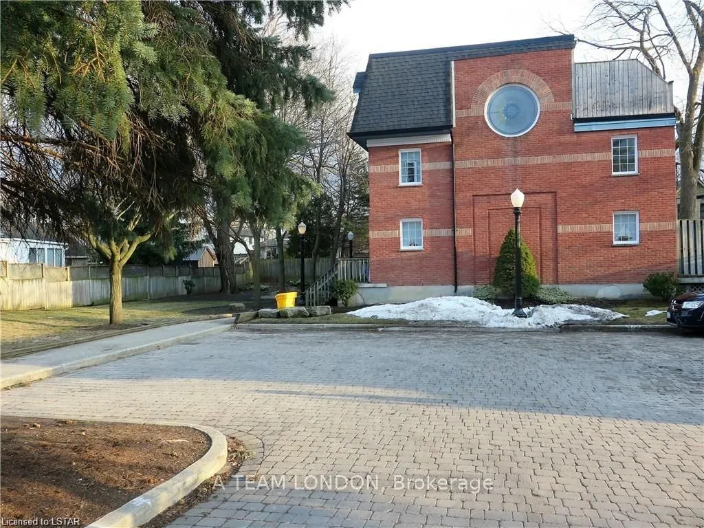 39 Regina Street, #3 & 4