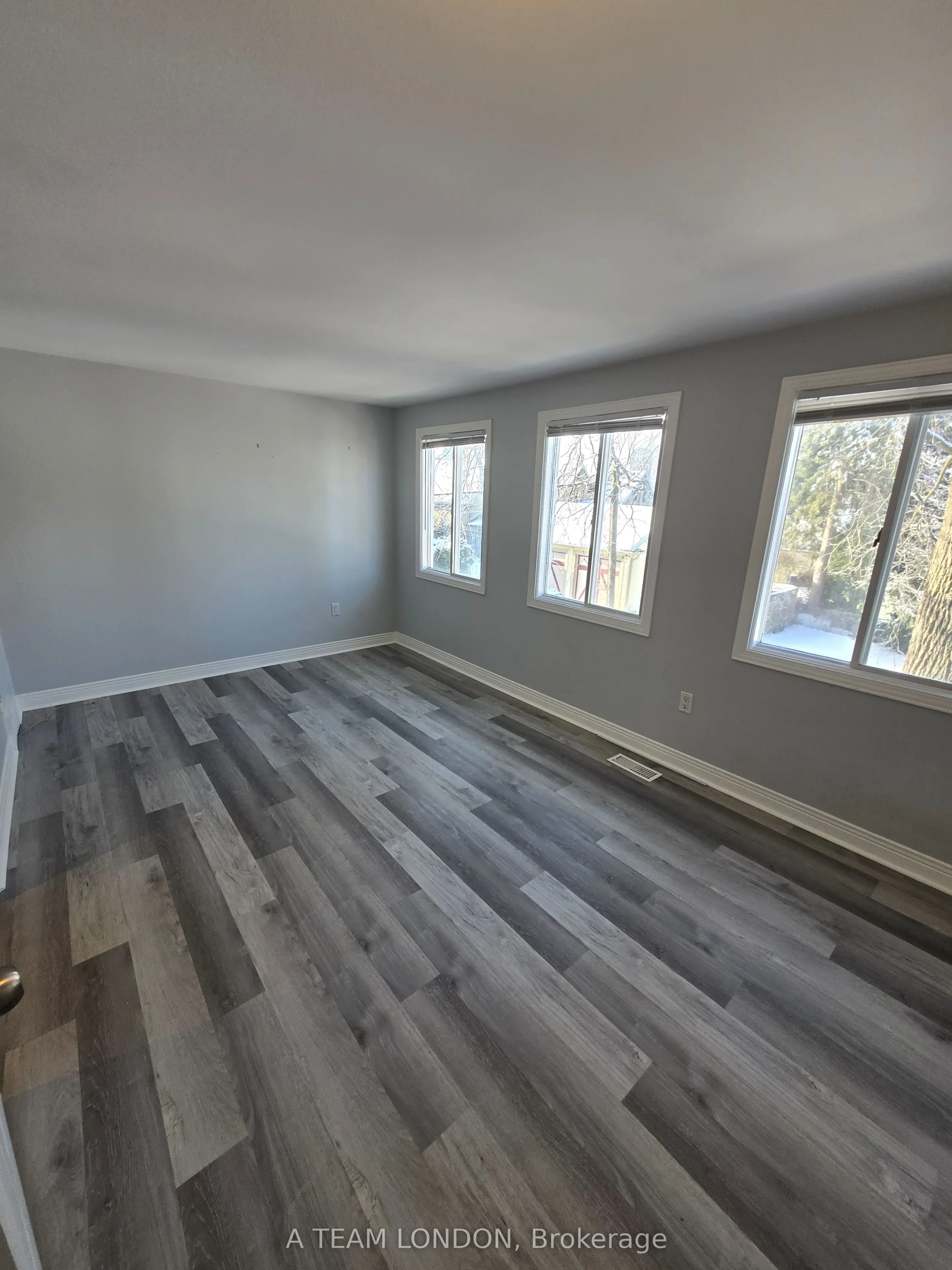 39 Regina Street, #3 & 4