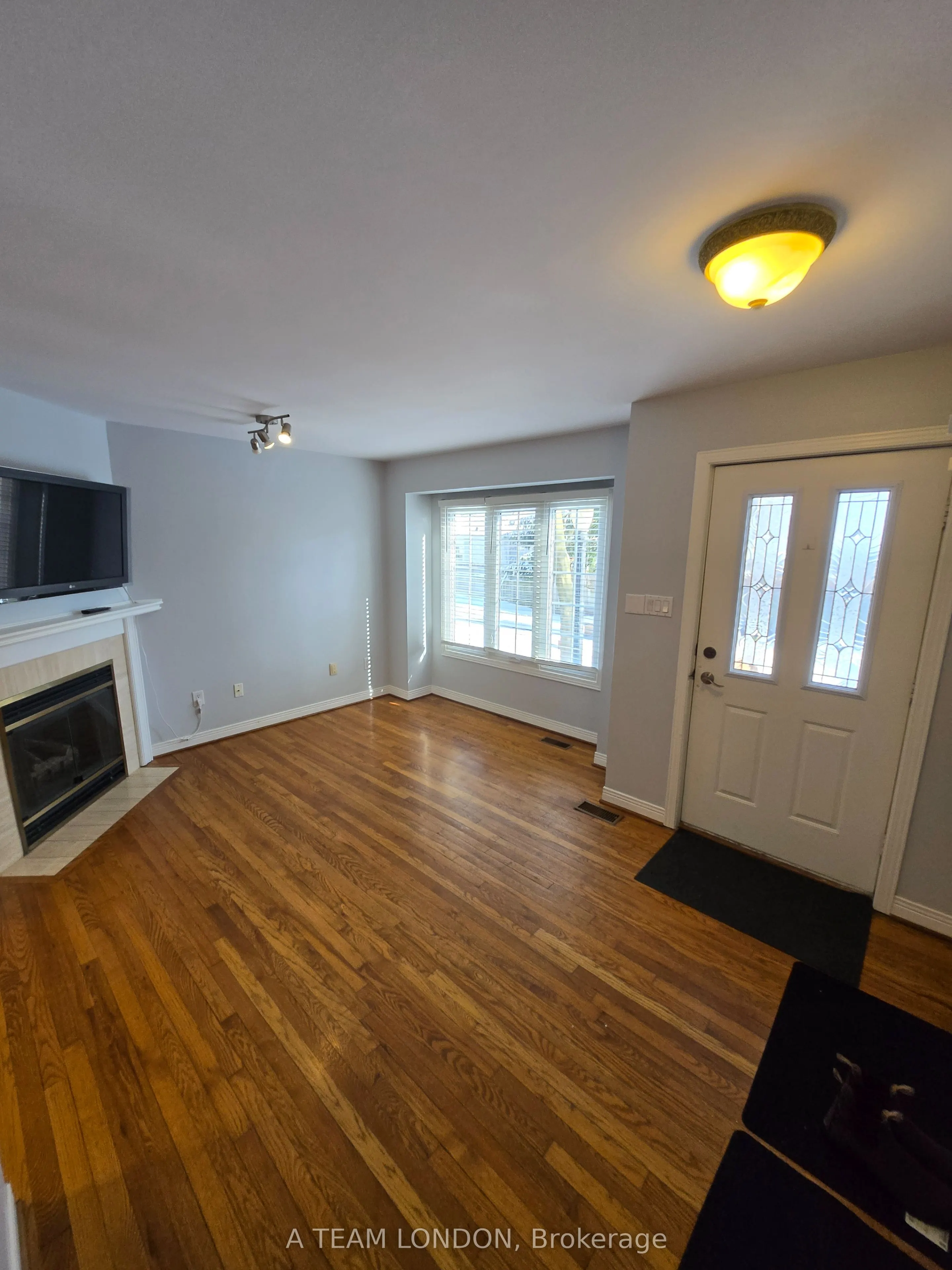 39 Regina Street, #3 & 4