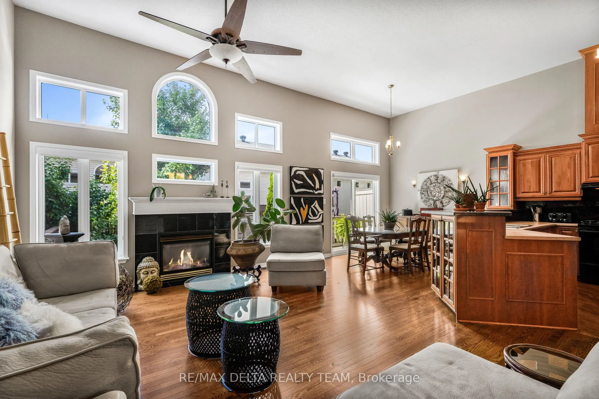 116 Gladeview Private