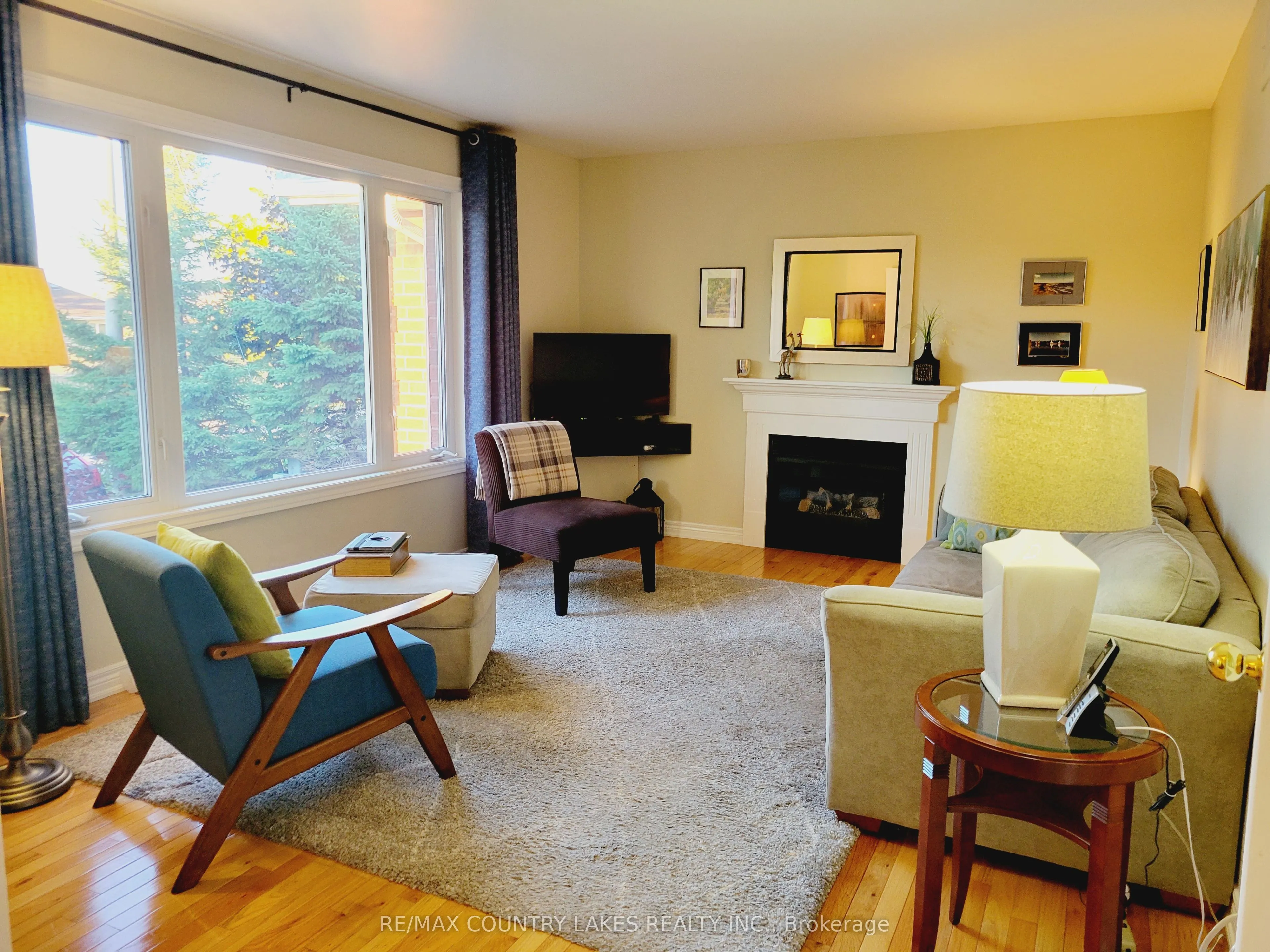 57 Eakins Court