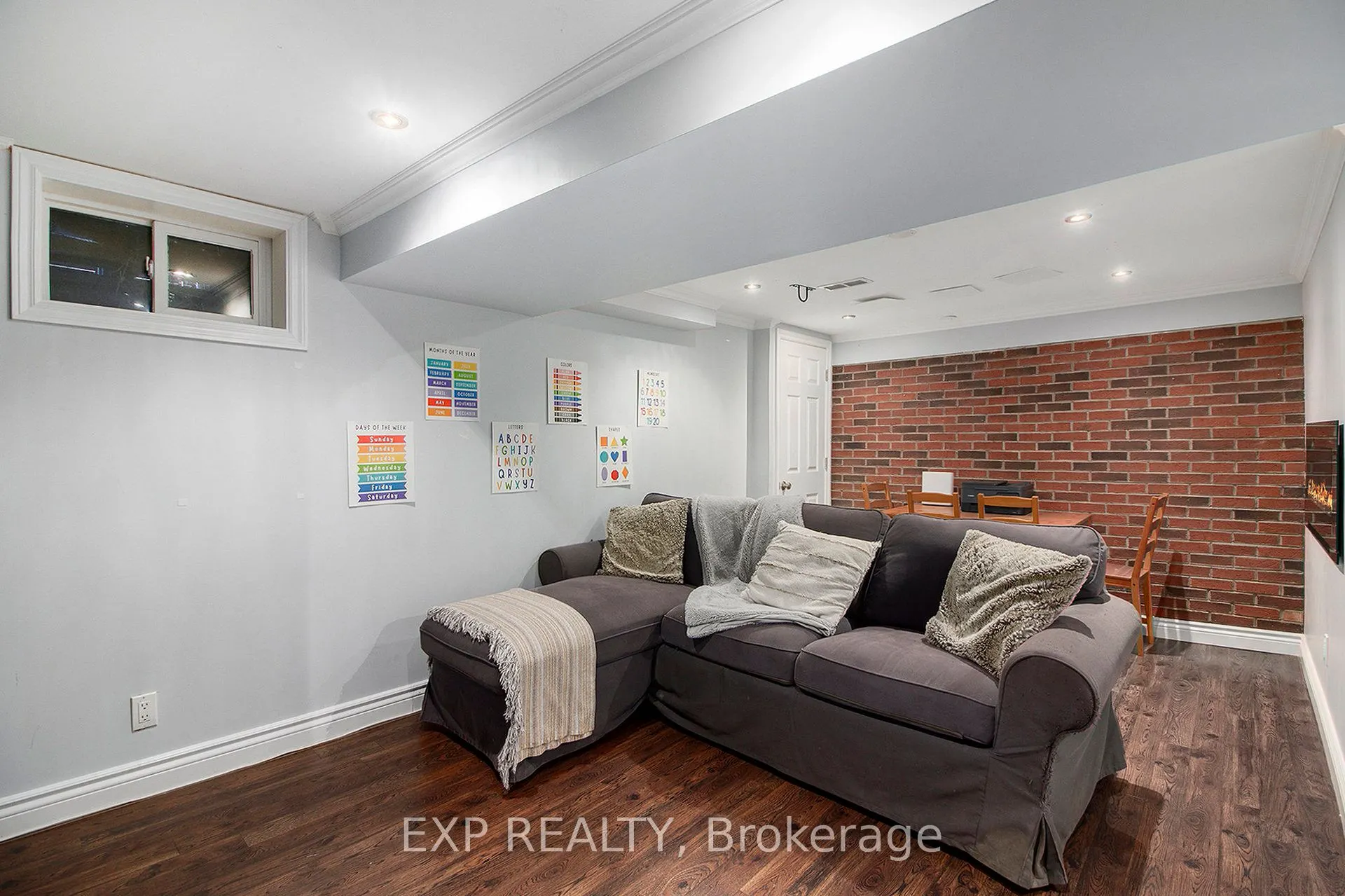 1105 Taffy Lane