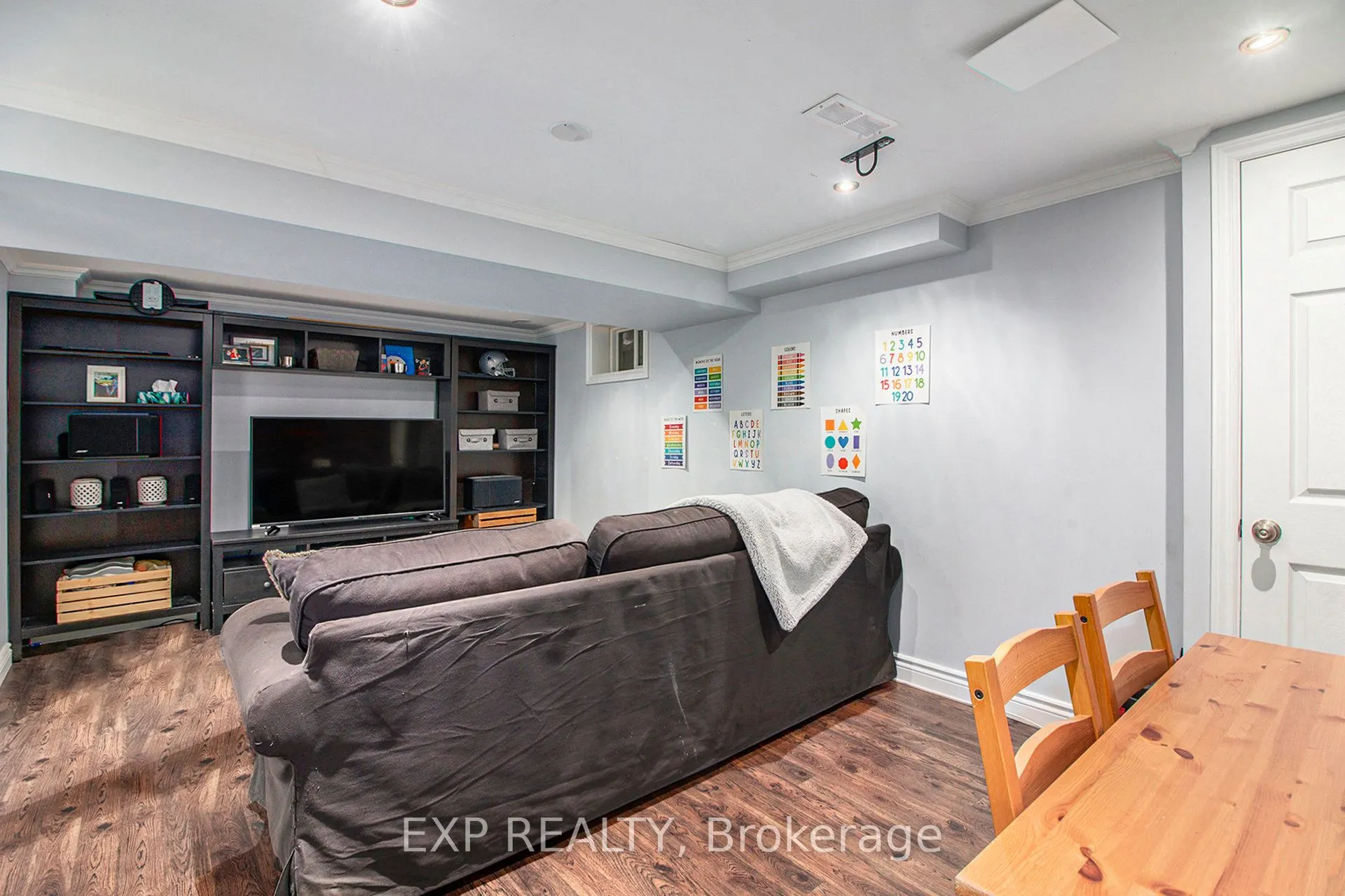 1105 Taffy Lane