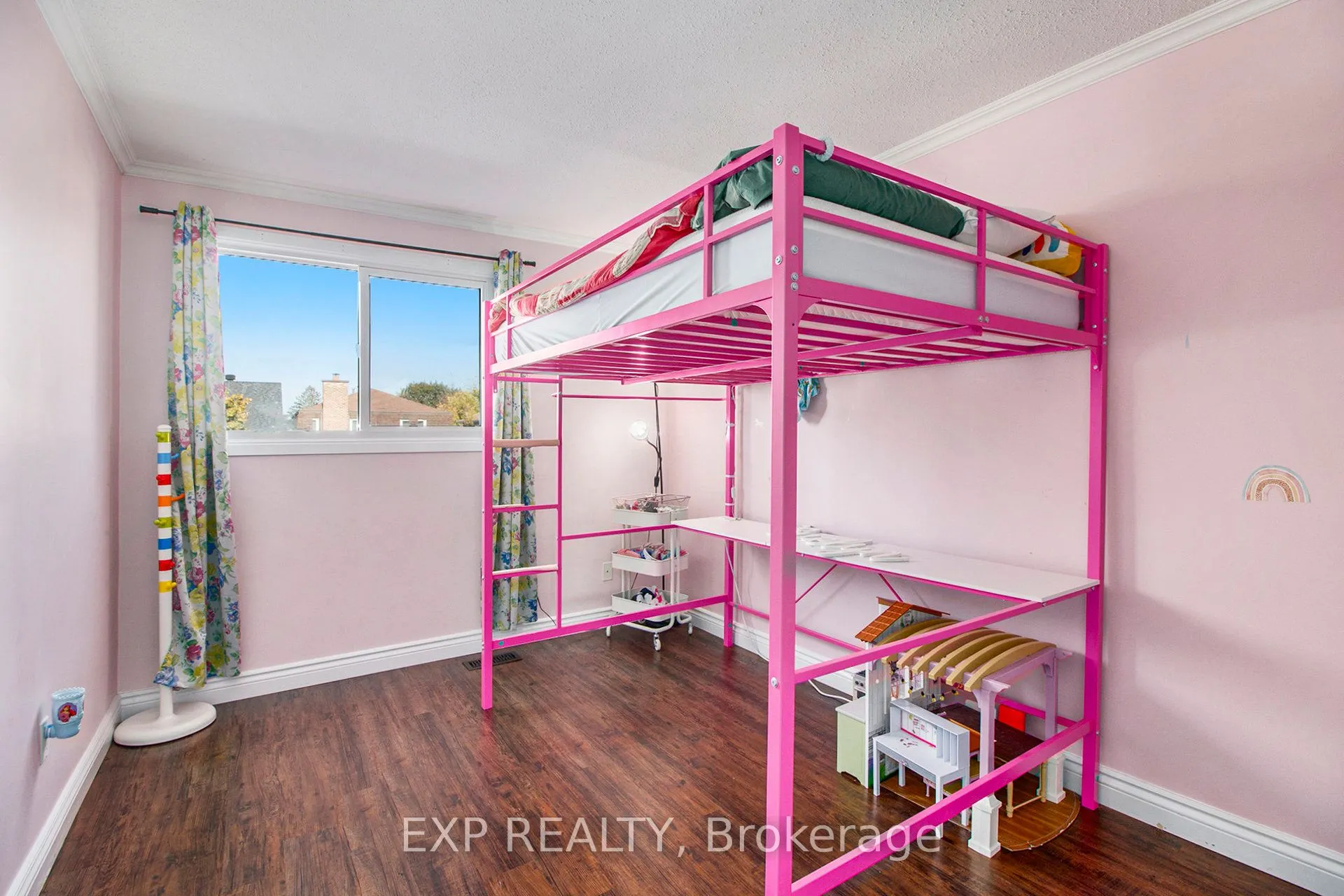 1105 Taffy Lane