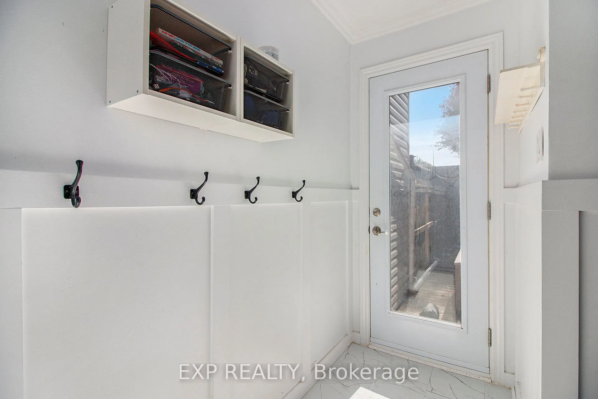 1105 Taffy Lane
