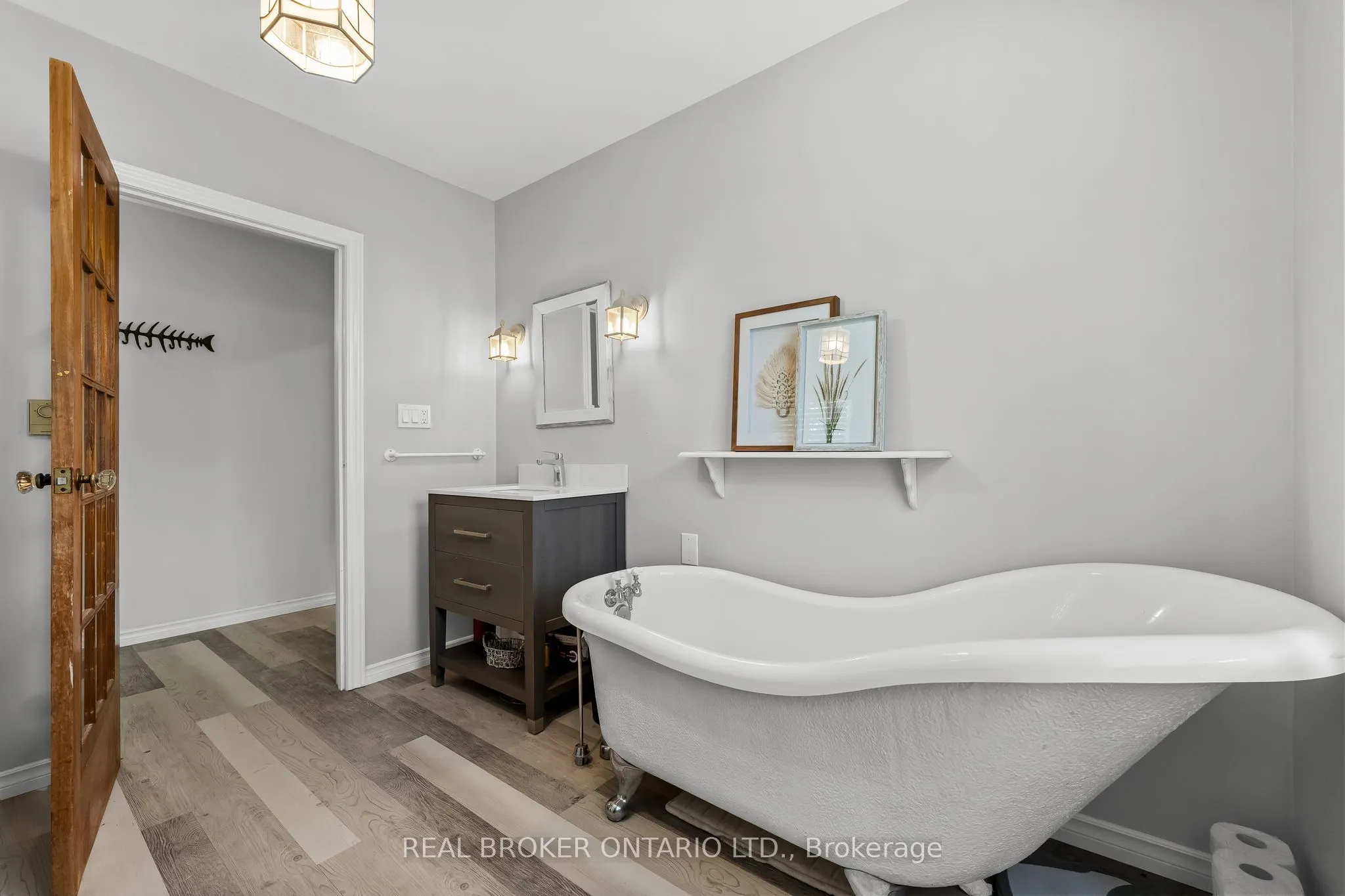 70 Cowans Crescent