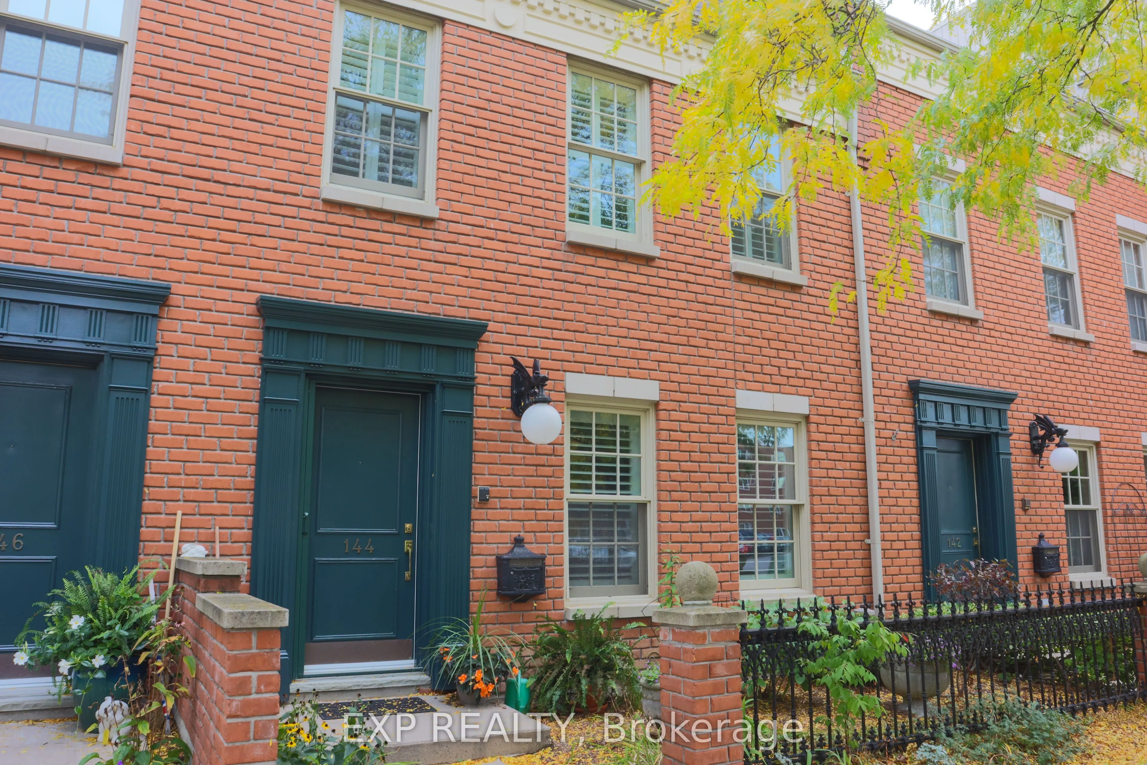 144 Hibernia Street, #9