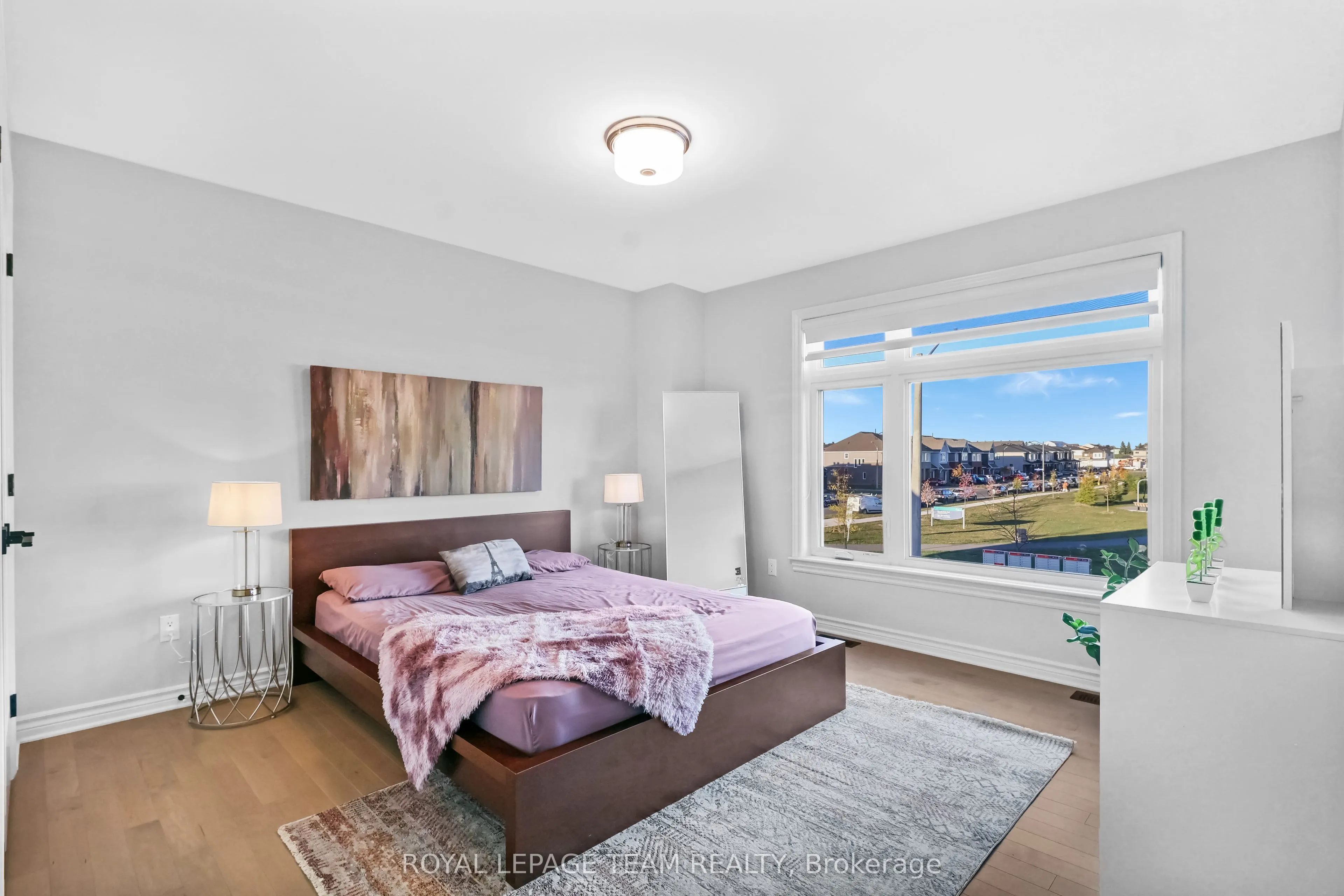 711 Moonflower Crescent
