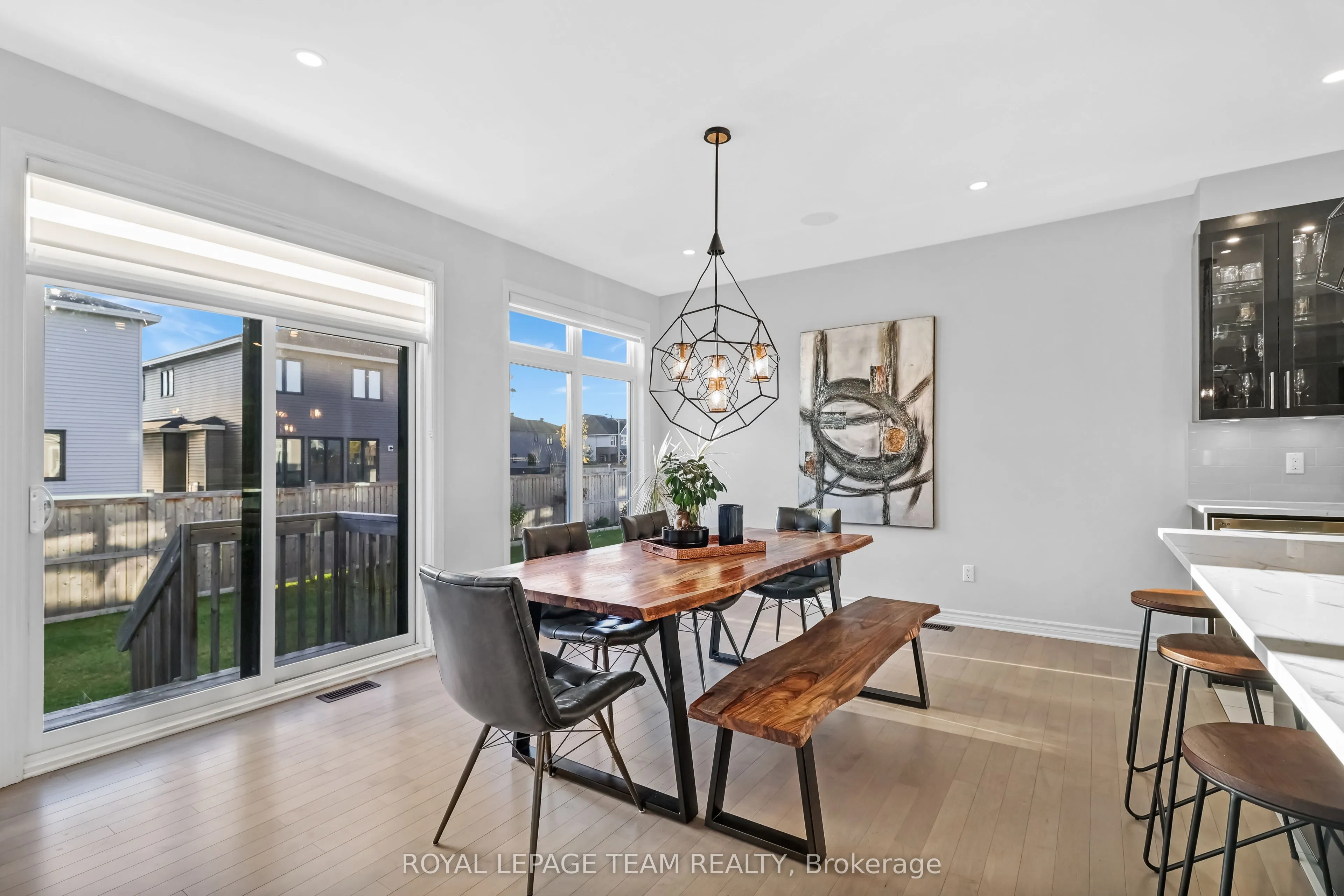 711 Moonflower Crescent