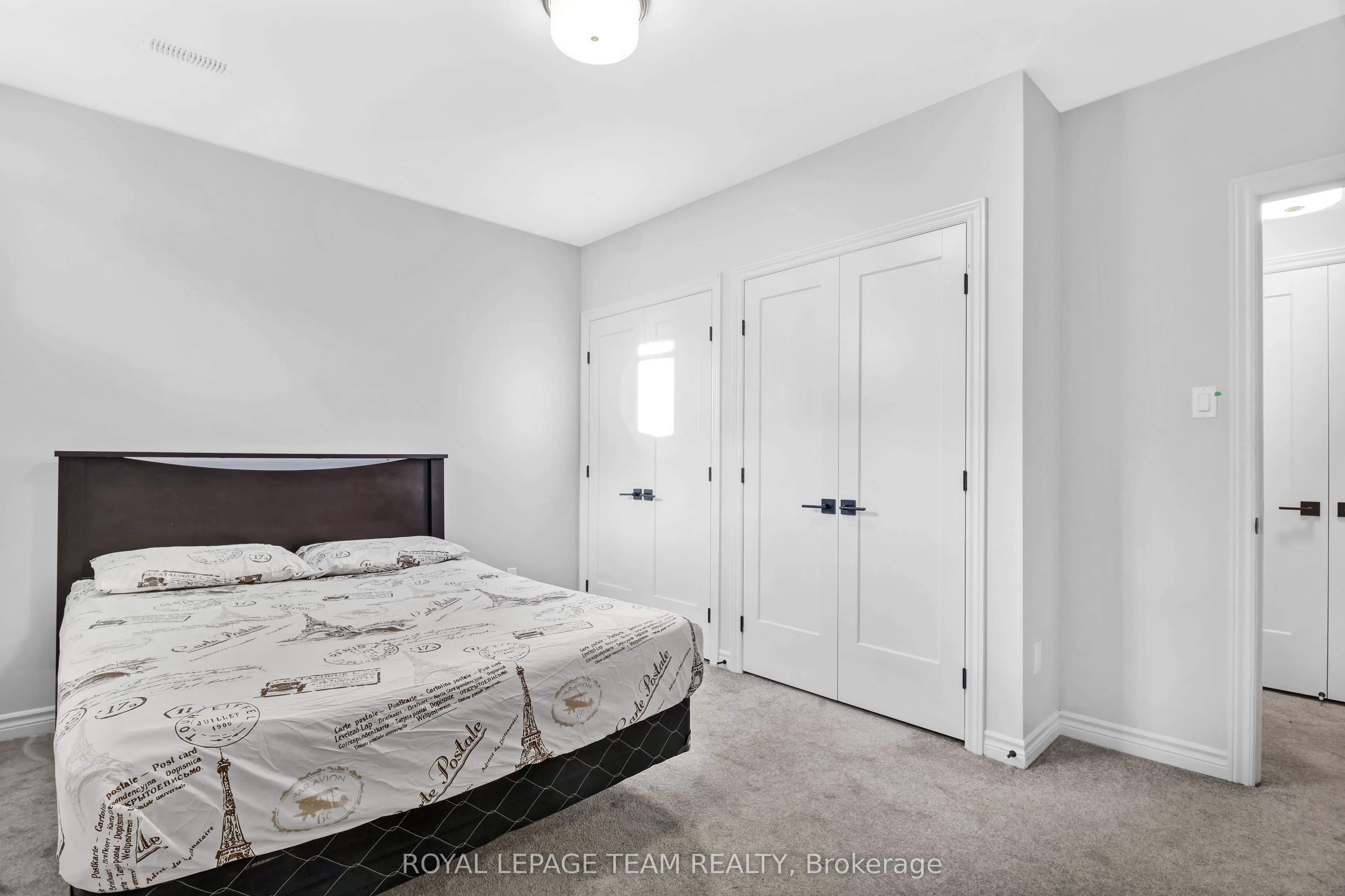 711 Moonflower Crescent