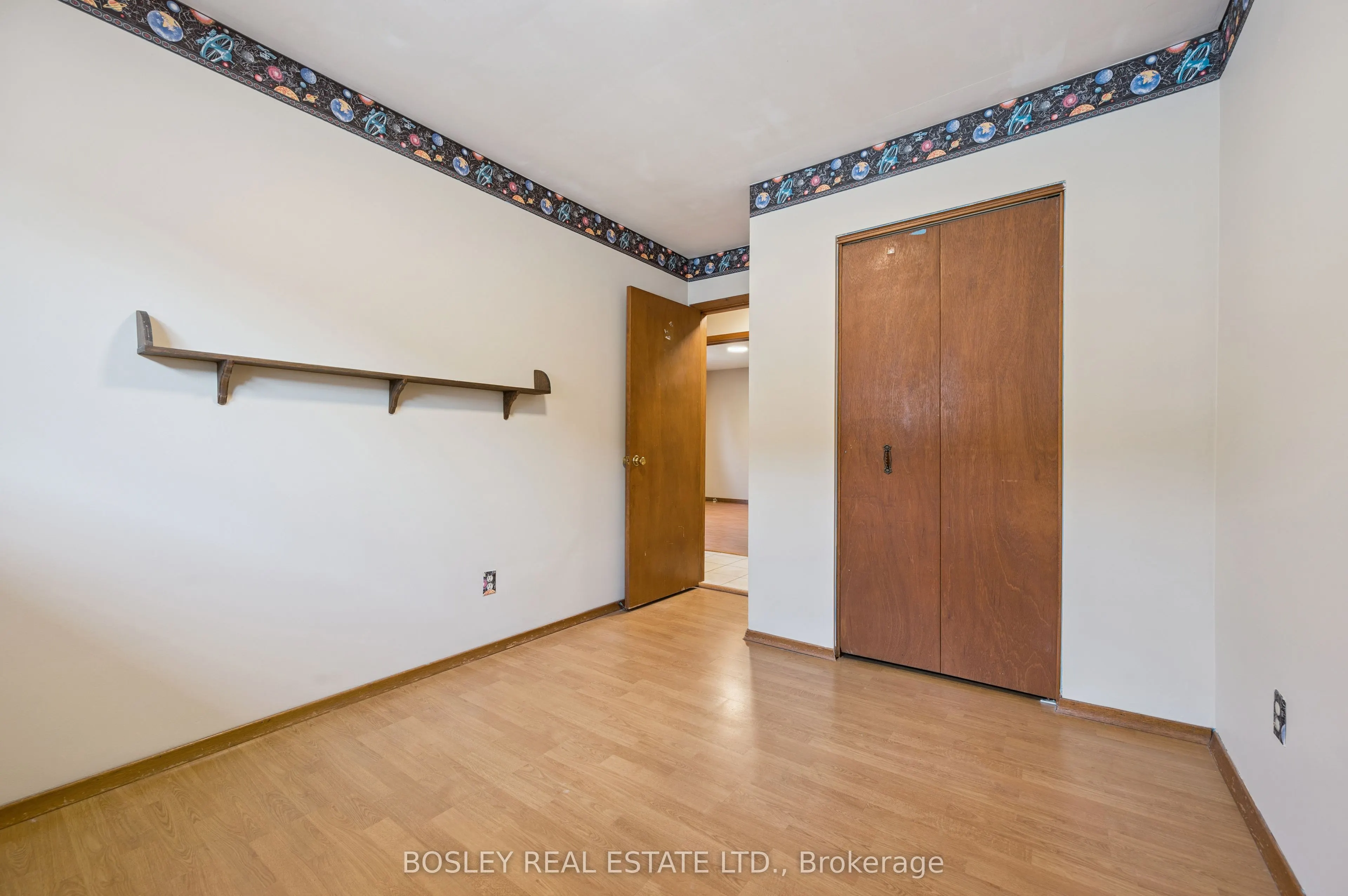 528 Fallingbrook Drive