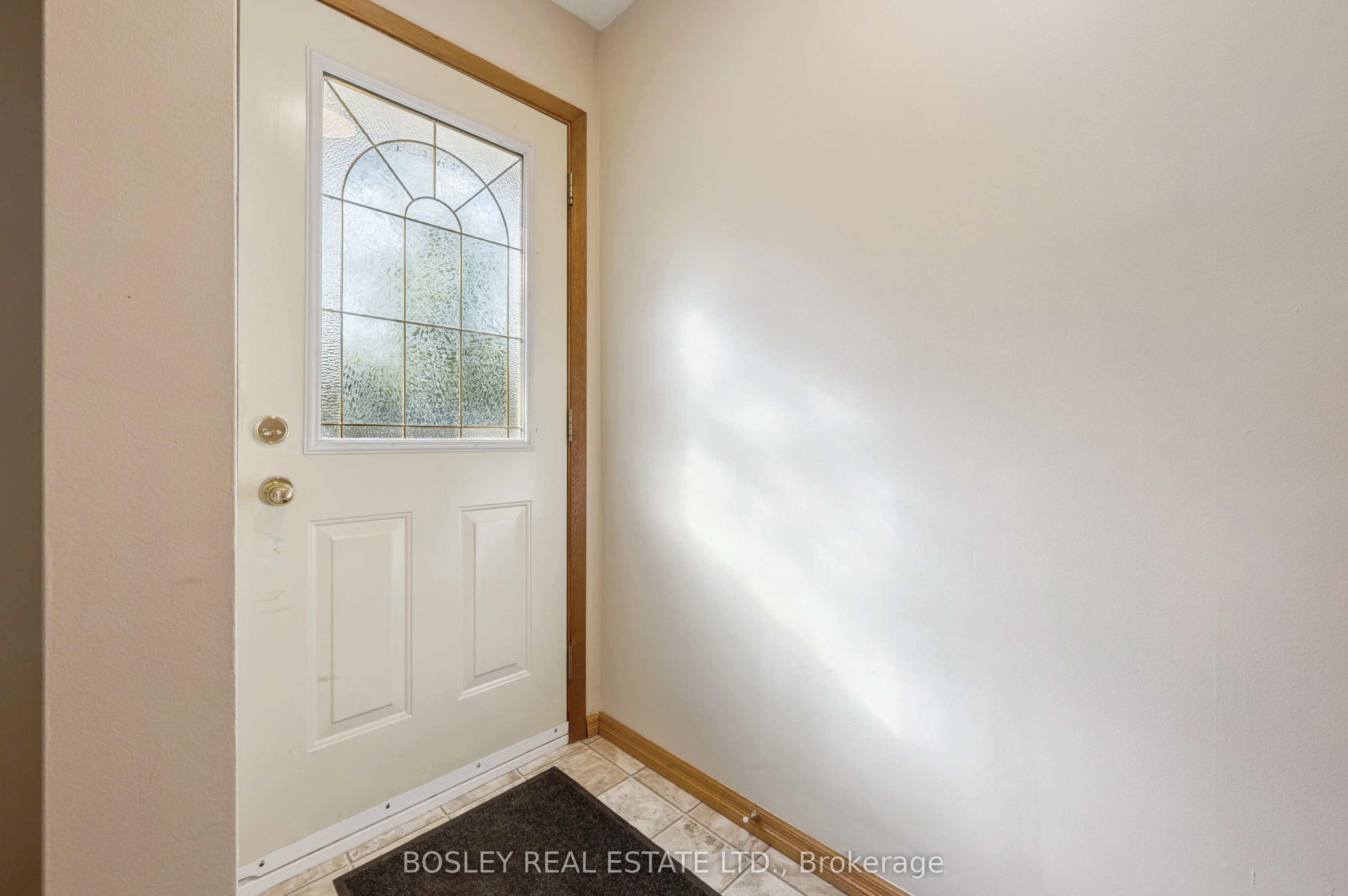528 Fallingbrook Drive