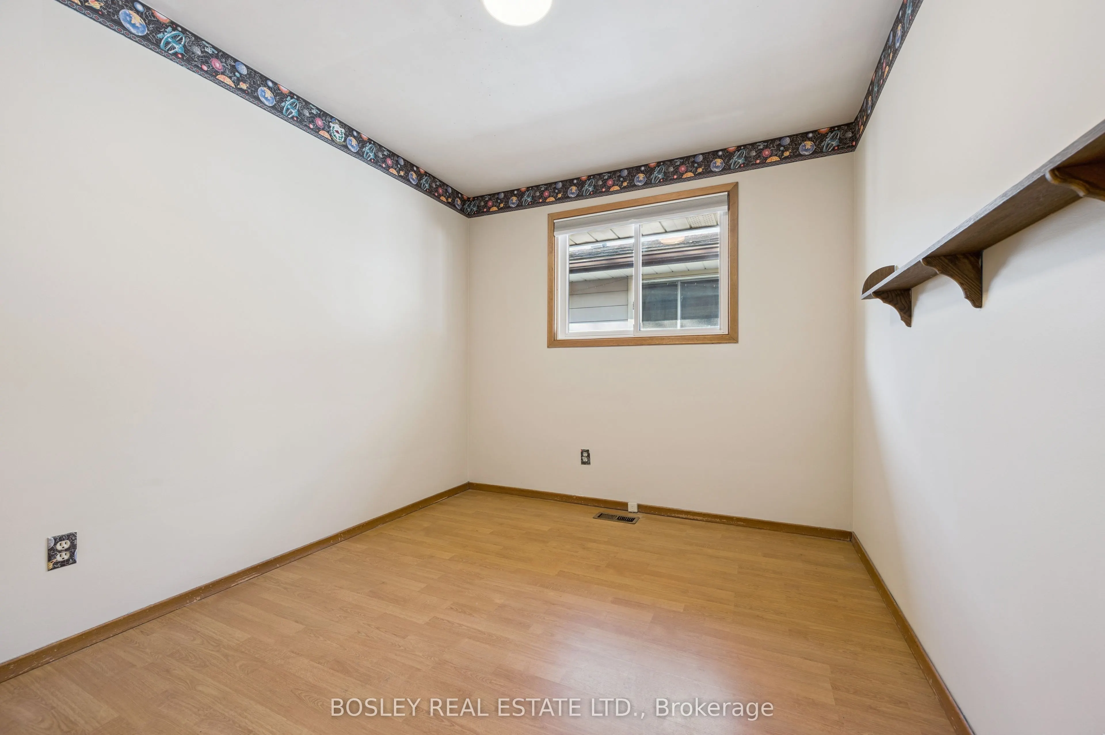 528 Fallingbrook Drive