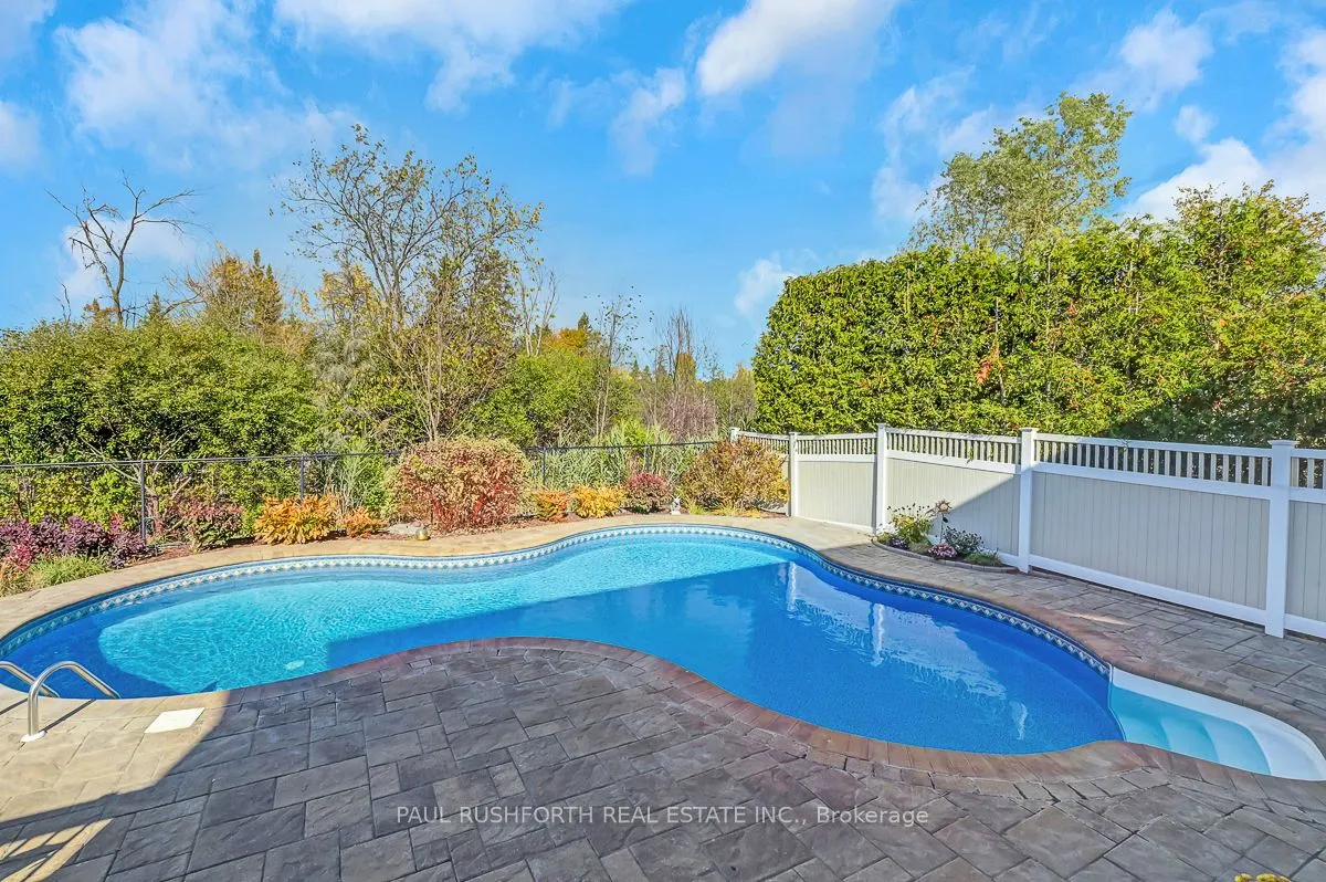 114 Kimpton Drive