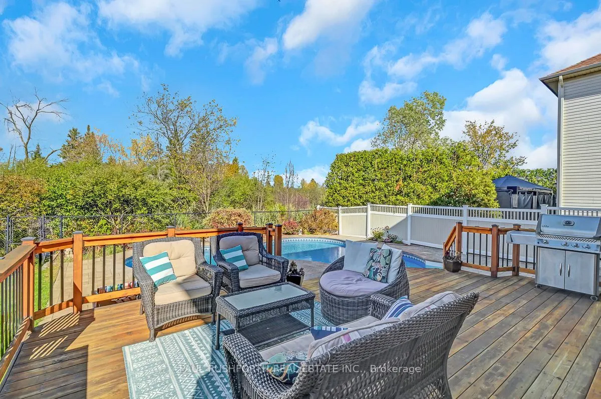 114 Kimpton Drive