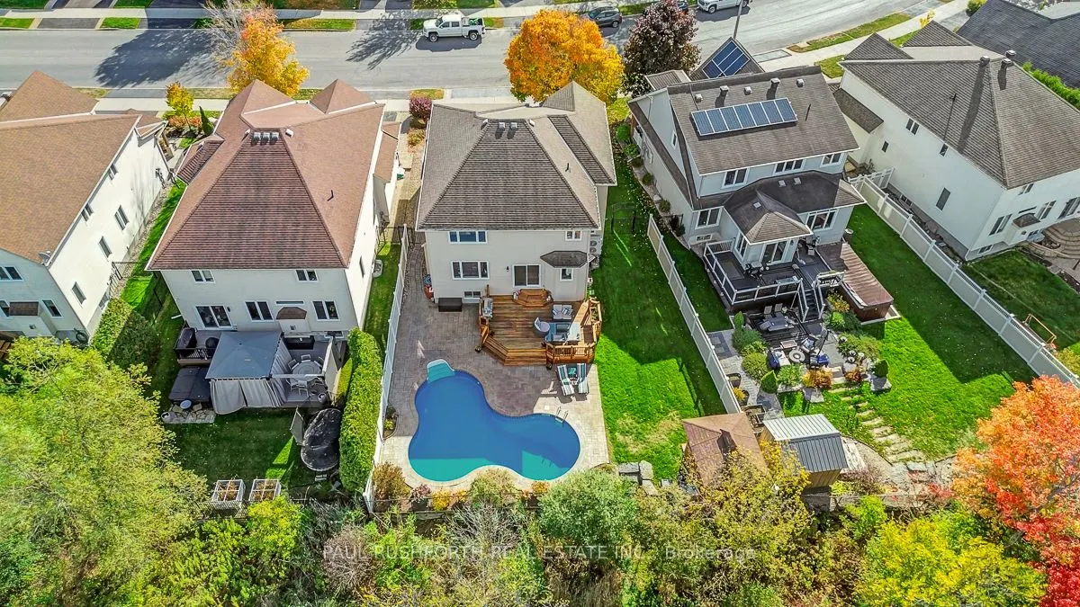114 Kimpton Drive