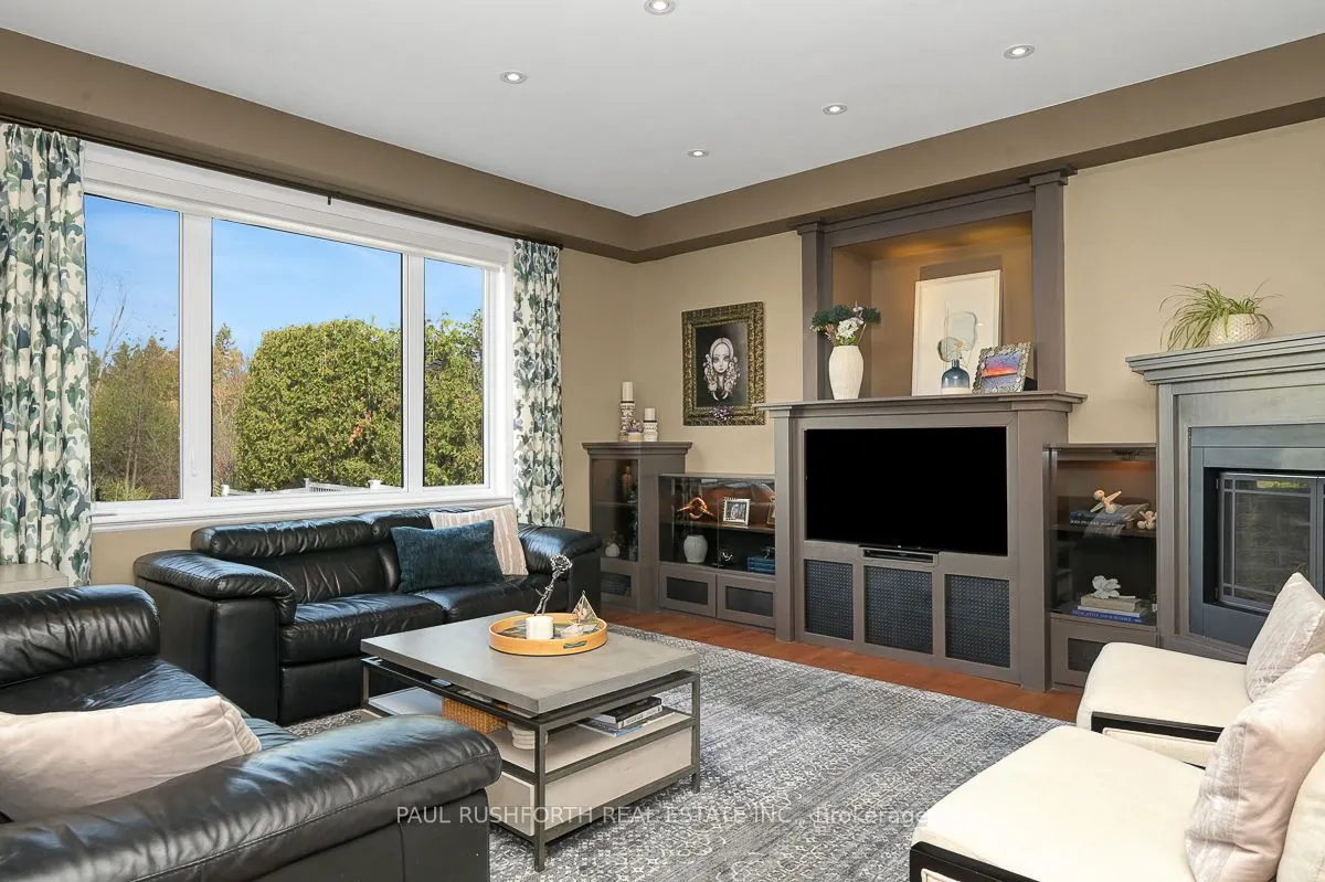 114 Kimpton Drive