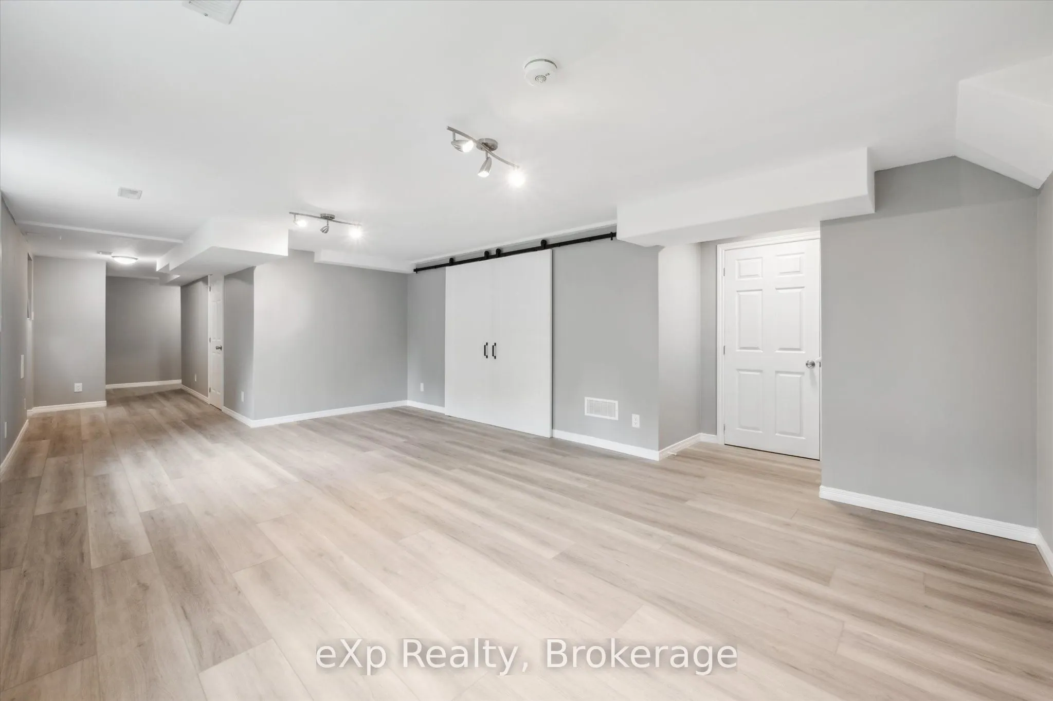 8 Malvern Crescent