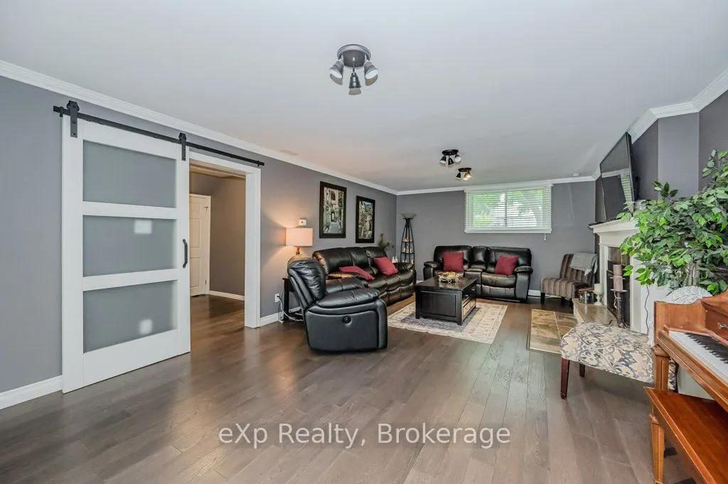 8 Malvern Crescent