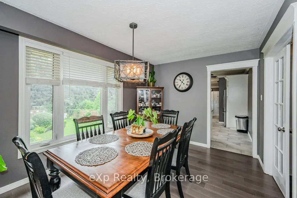 8 Malvern Crescent