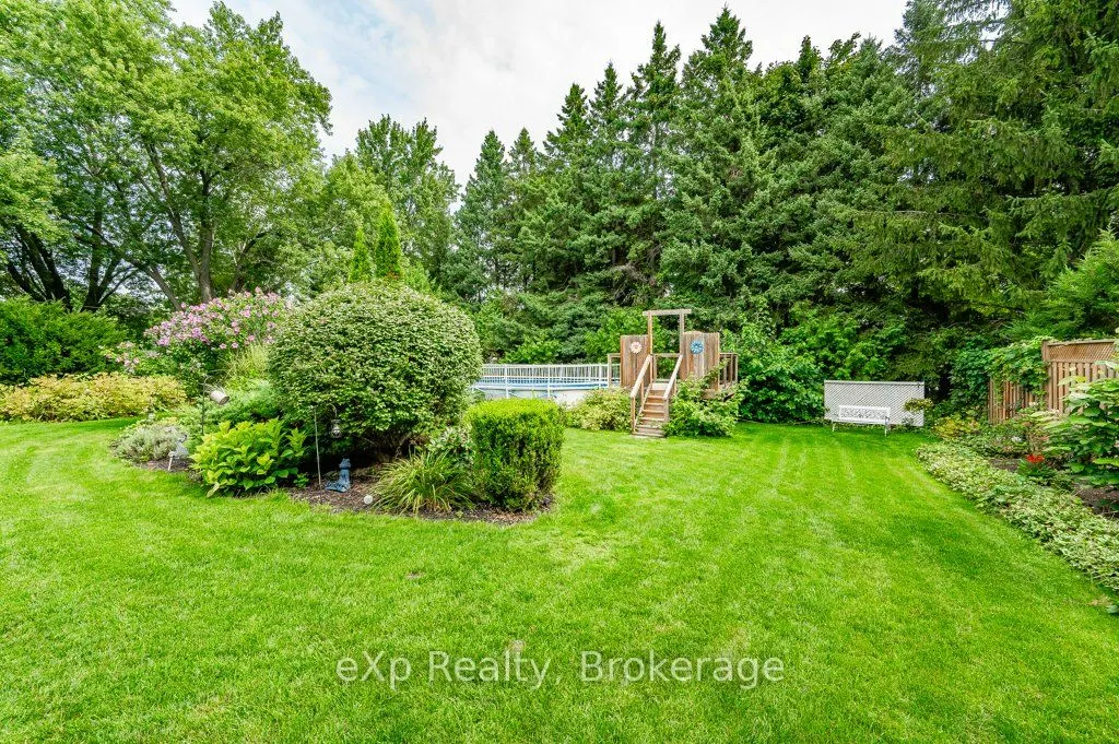 8 Malvern Crescent