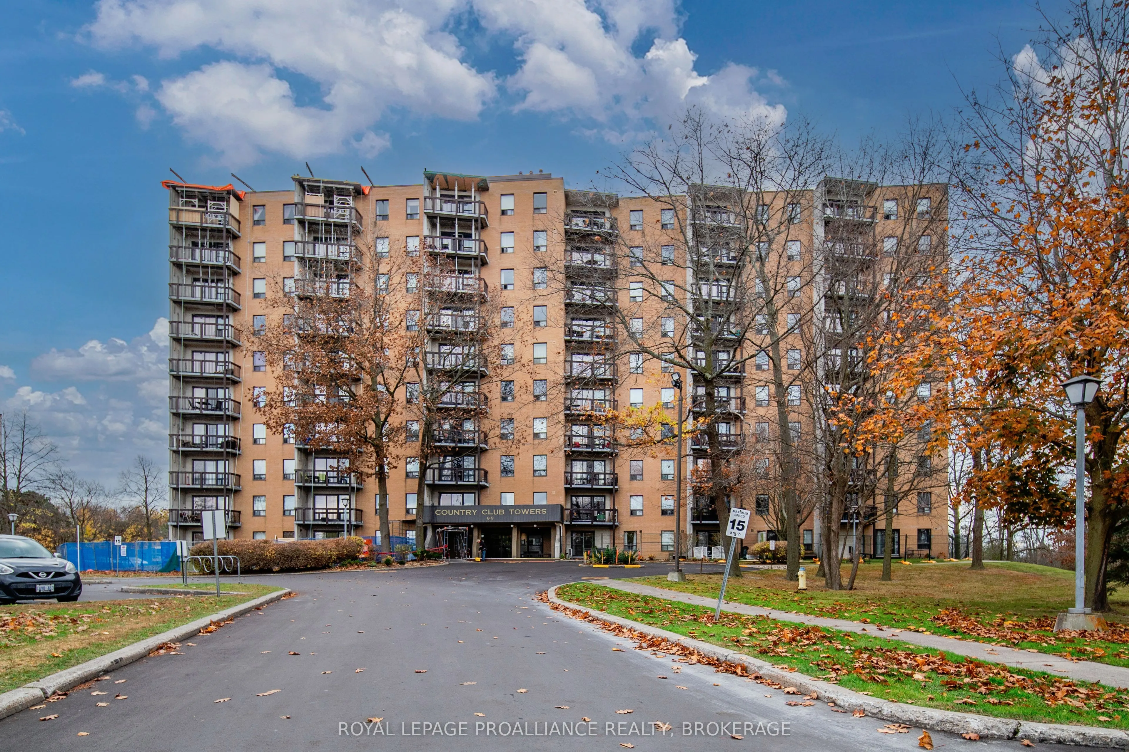66 Greenview Drive, #510