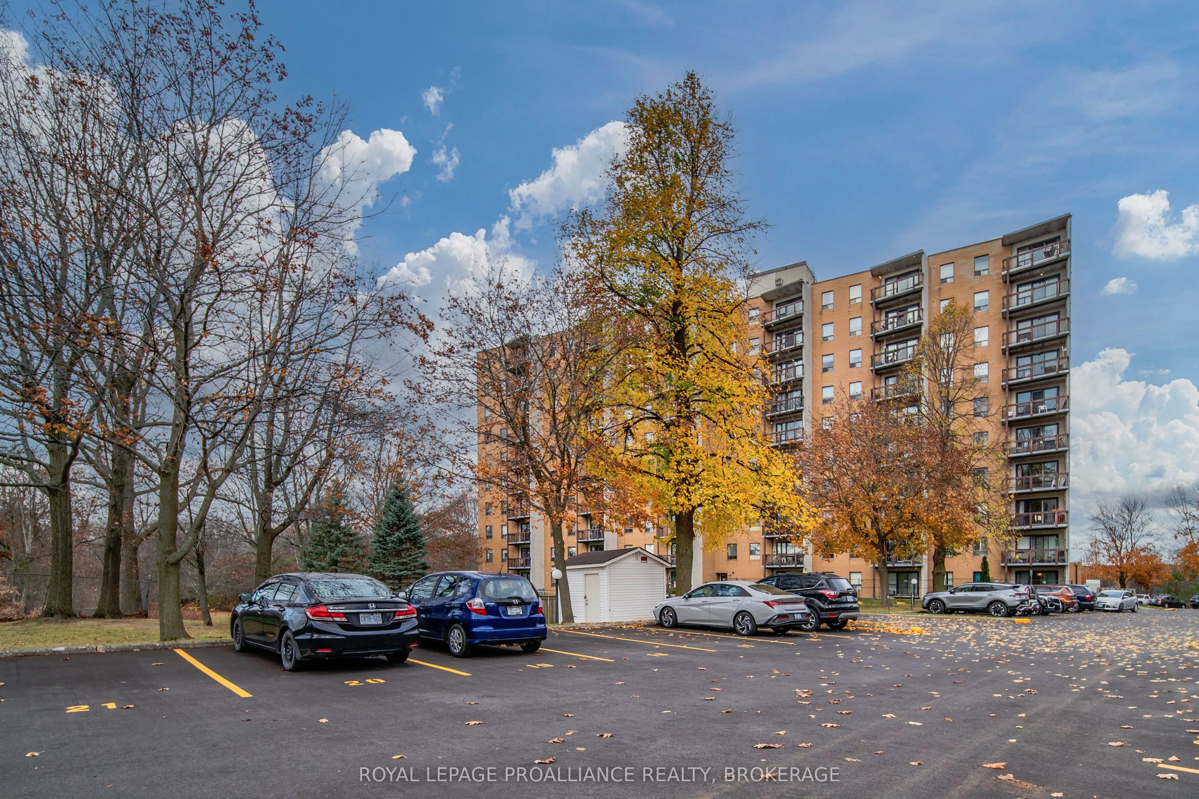 66 Greenview Drive, #510
