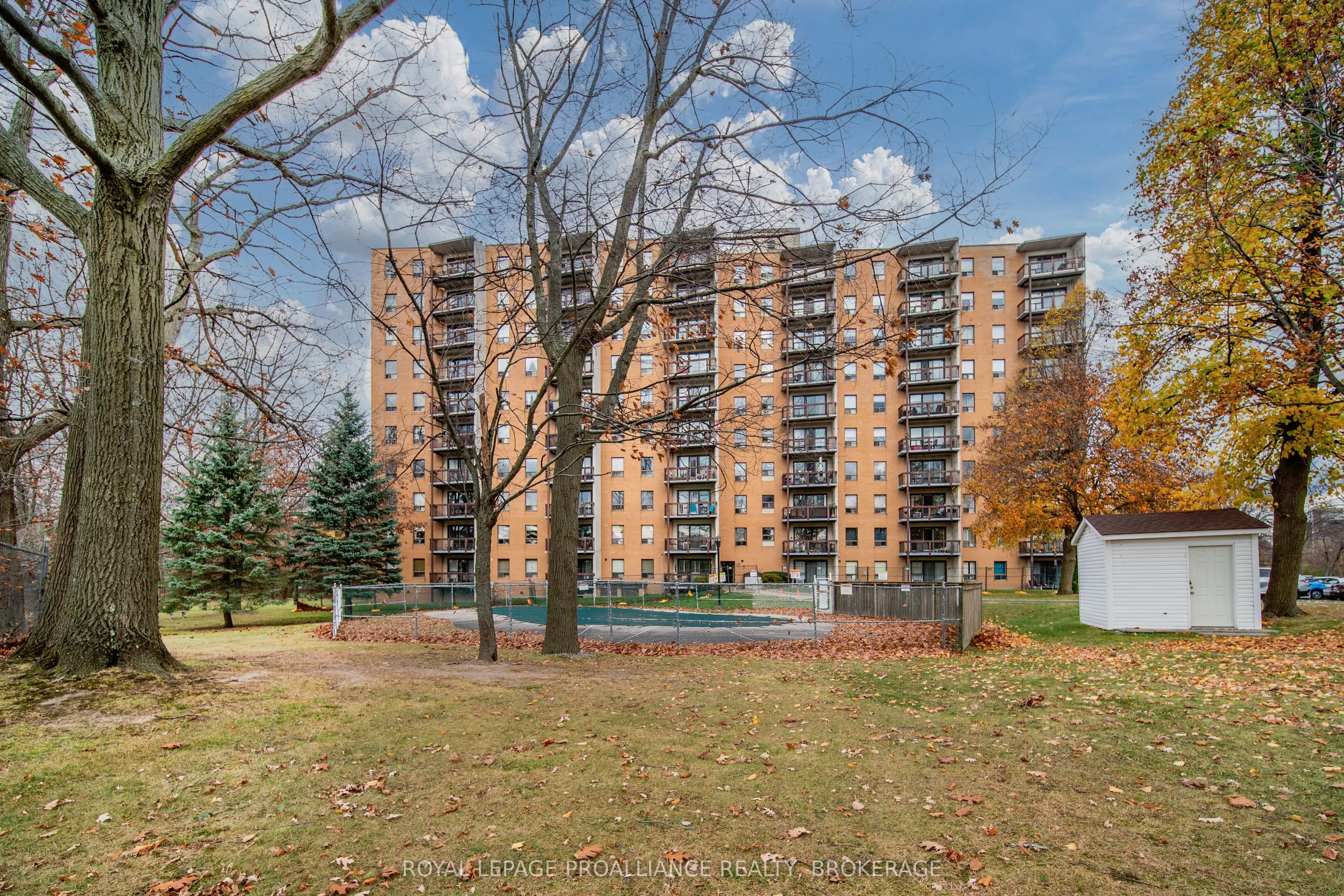 66 Greenview Drive, #510