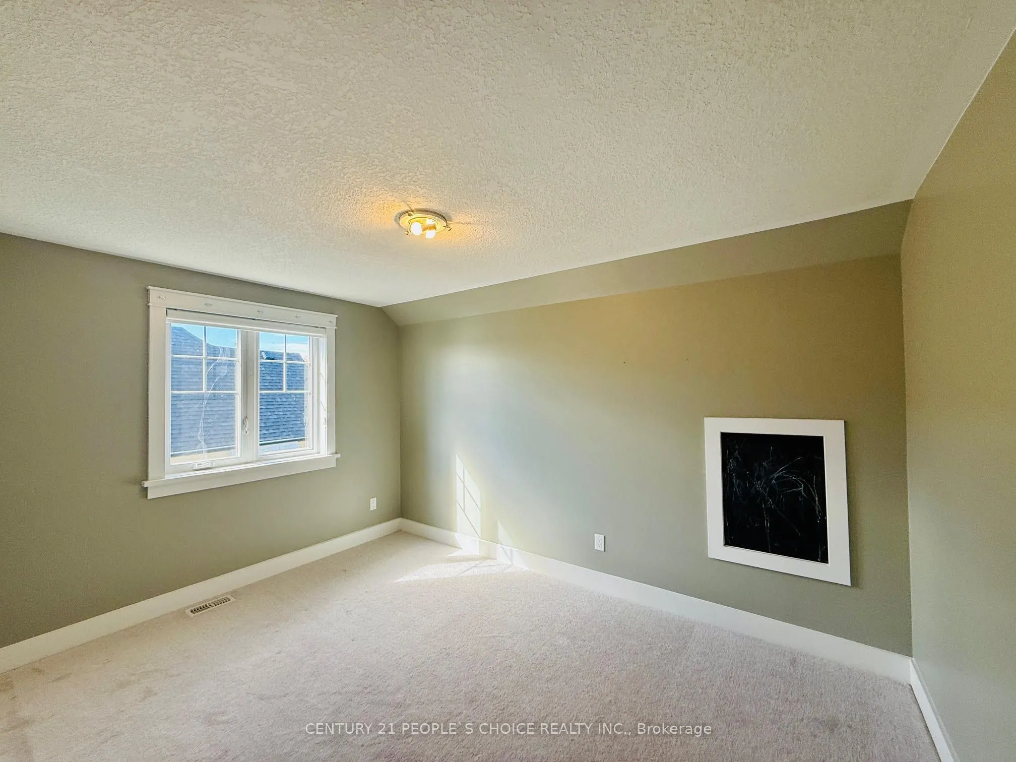 266 Snowberry Lane