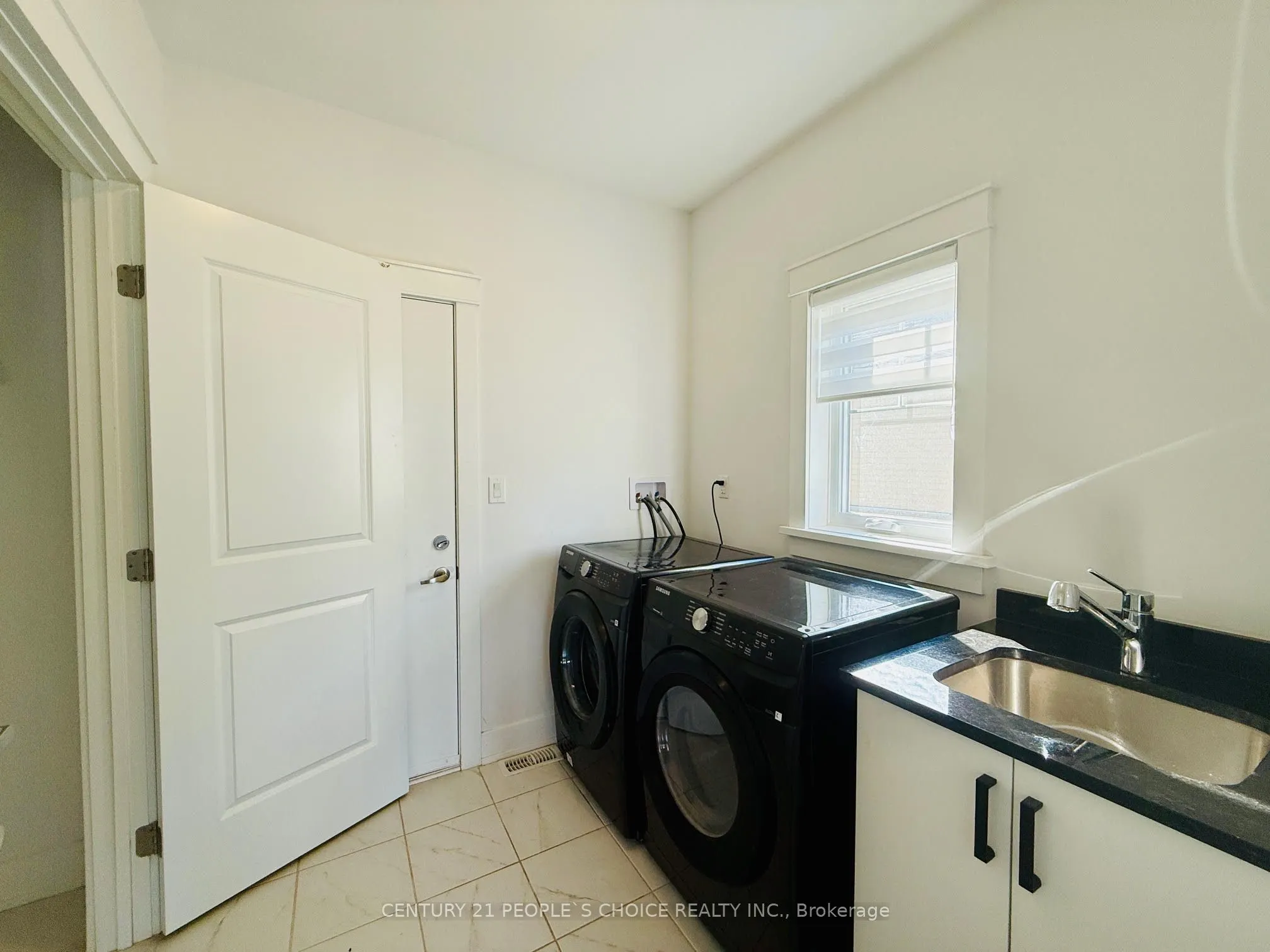 266 Snowberry Lane