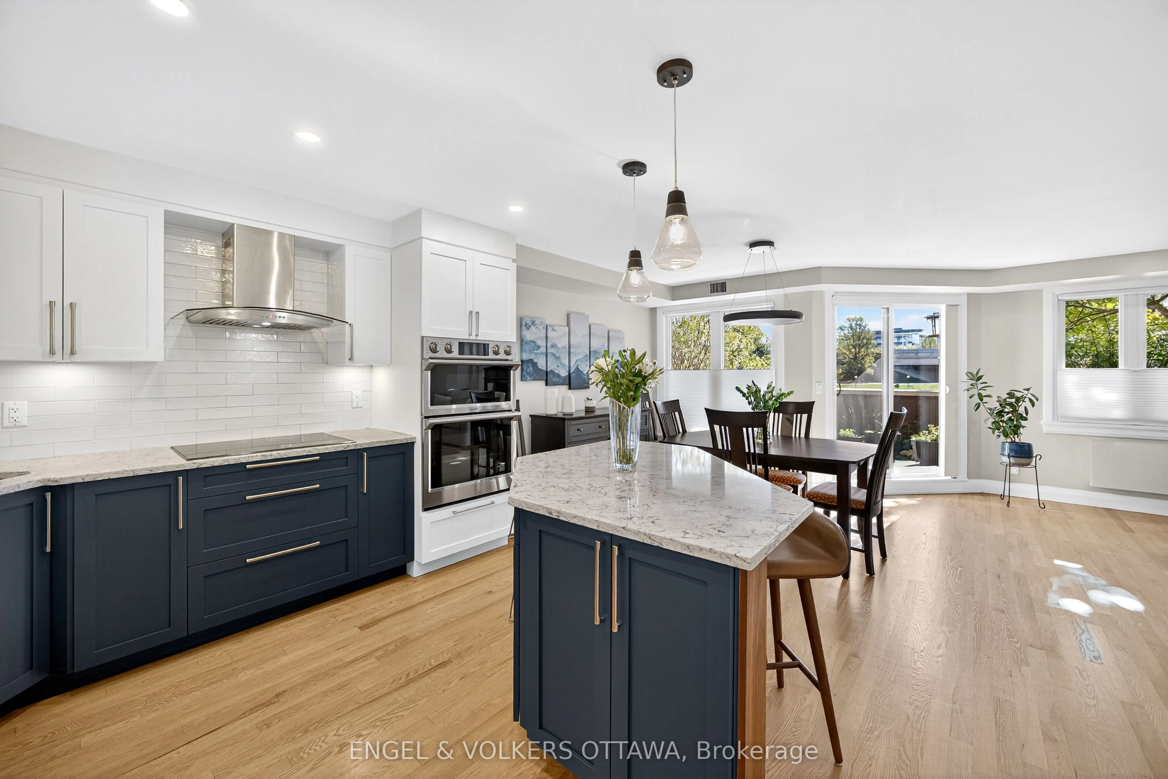 130 Queen Elizabeth Drive, #102