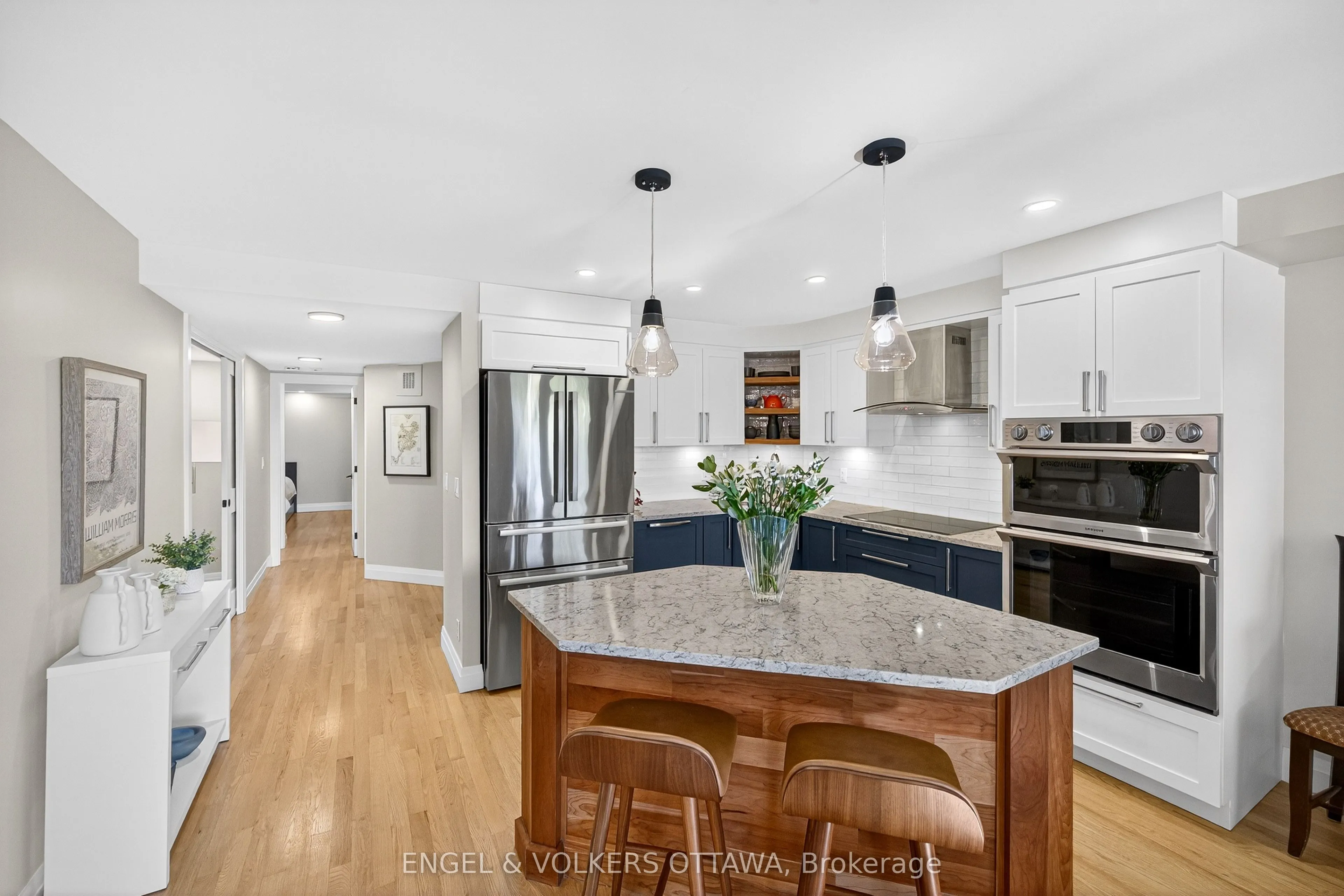 130 Queen Elizabeth Drive, #102