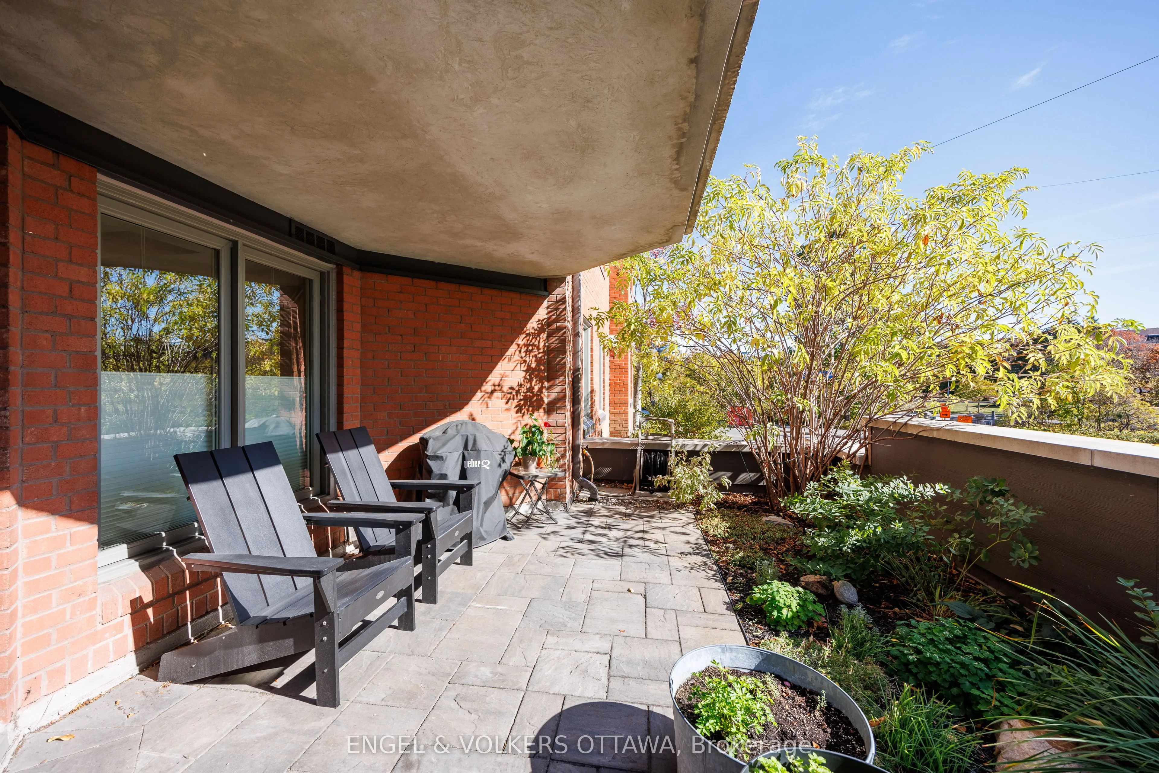 130 Queen Elizabeth Drive, #102