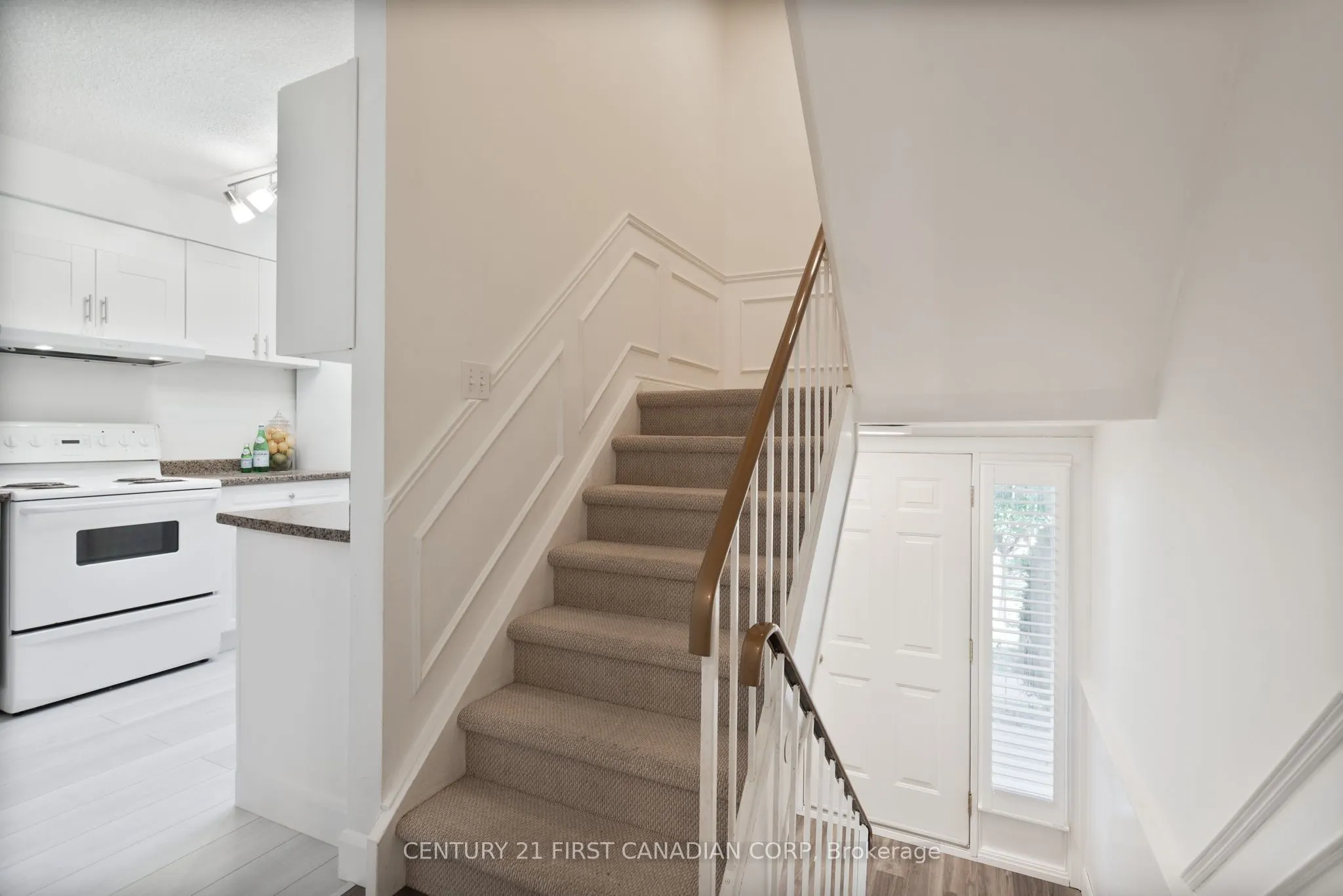 176 Gardenwood Drive, #34