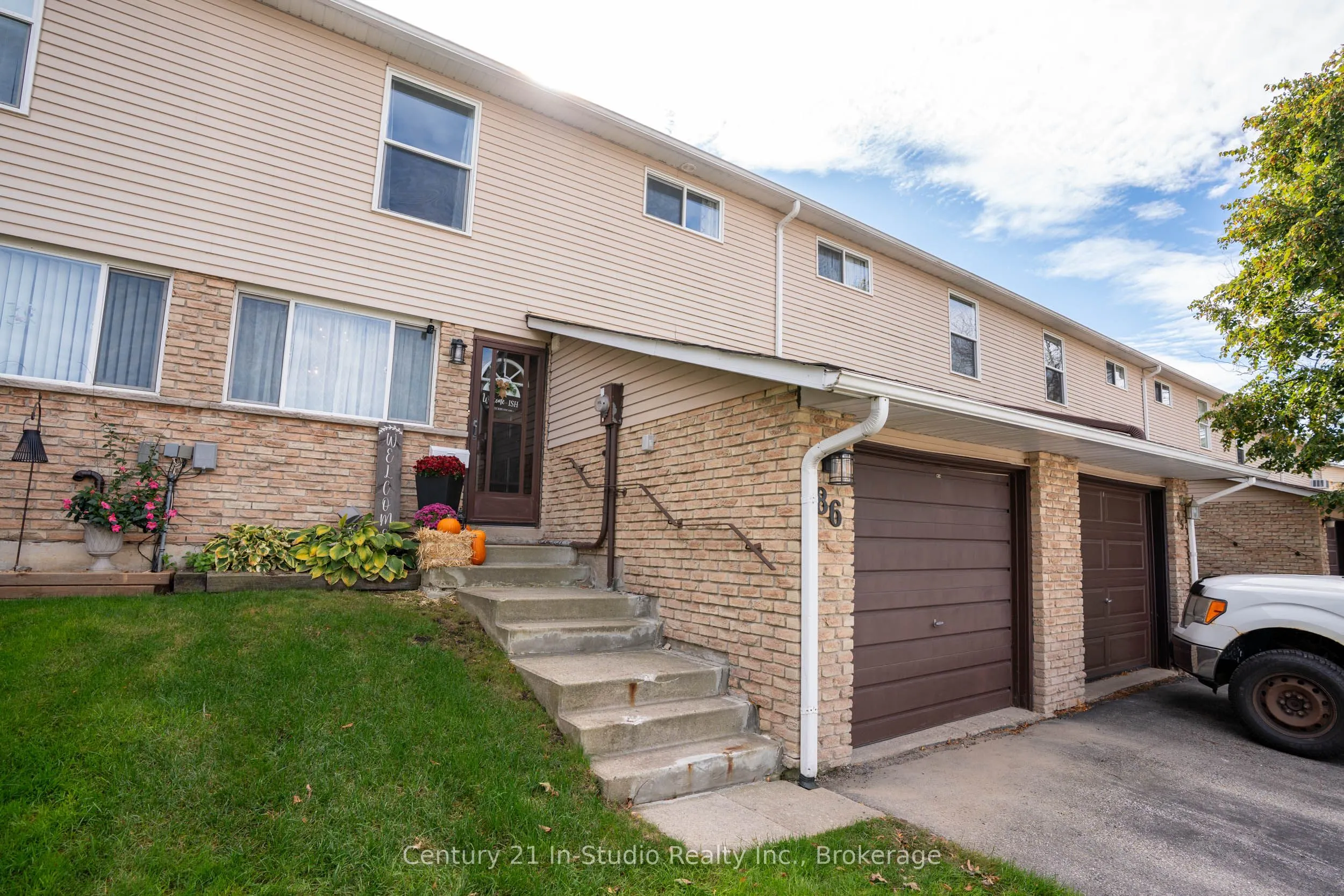 86 Laurie Crescent, #86